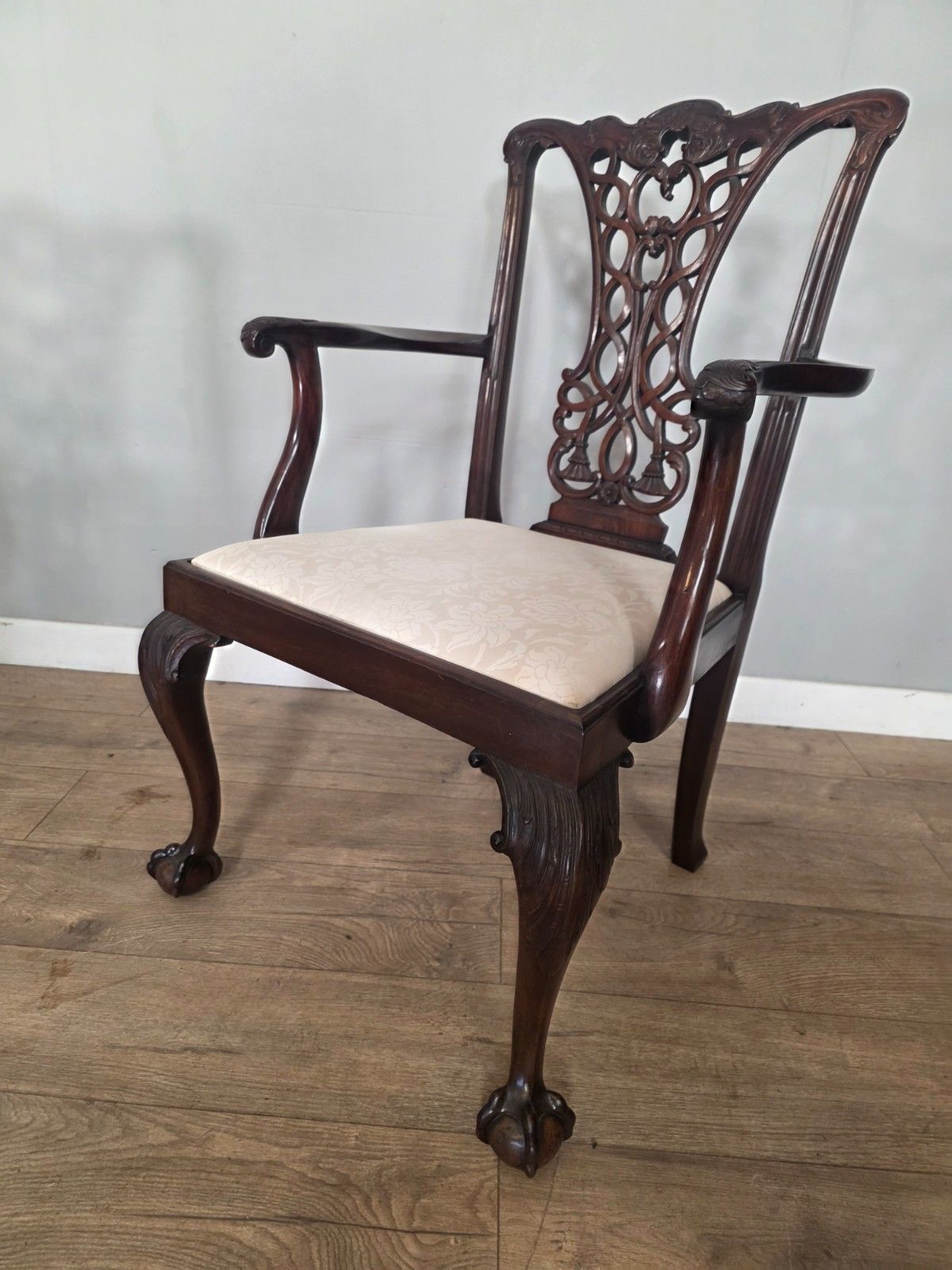 Antique Chippendale Style Mahogany Dining Chairs With Ball & Claw Feet 1910 photo vinterior