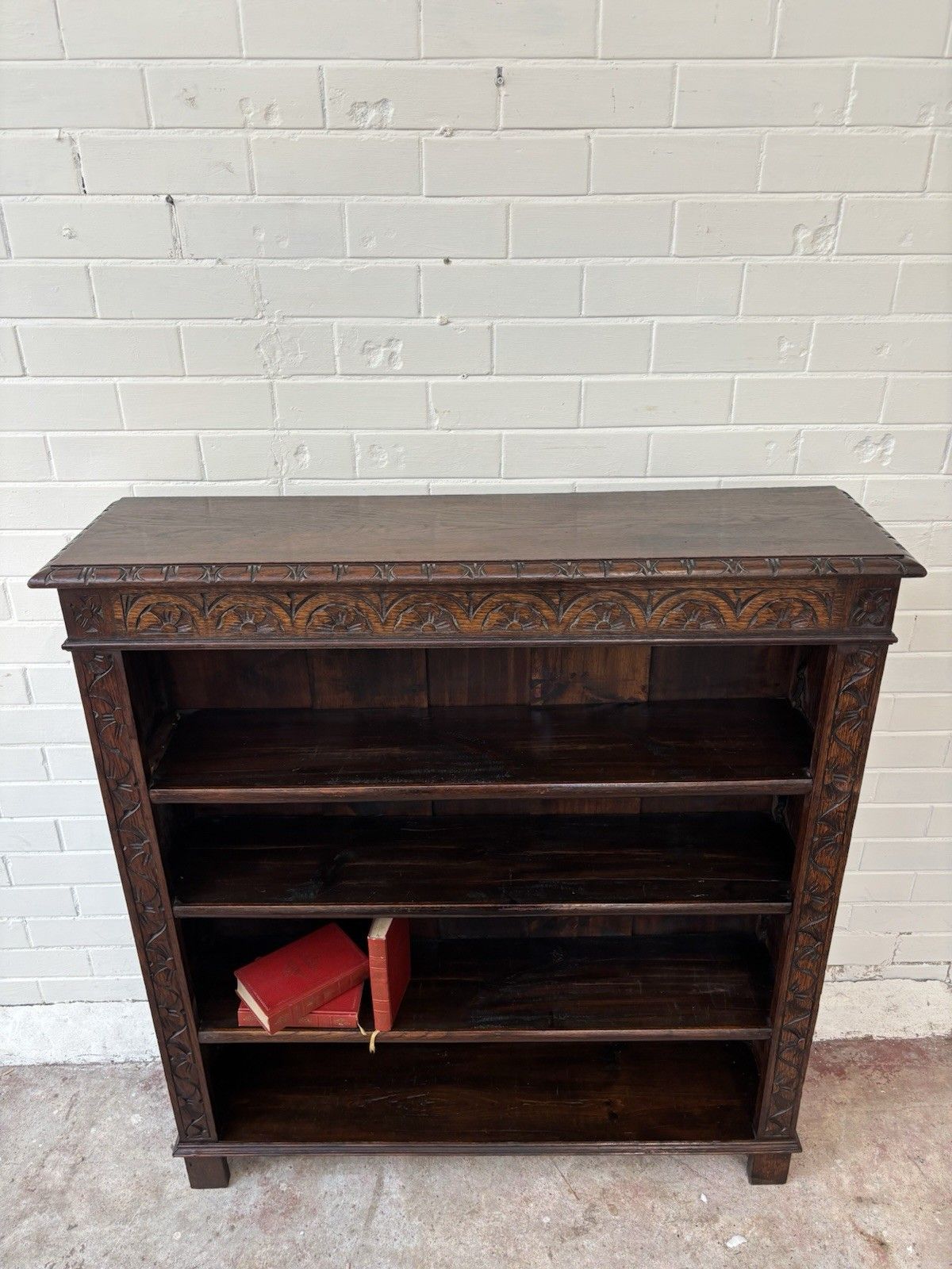Furniture An Attractive & Nicely Carved Oak Bookcase With Adjustable Shelves. photo