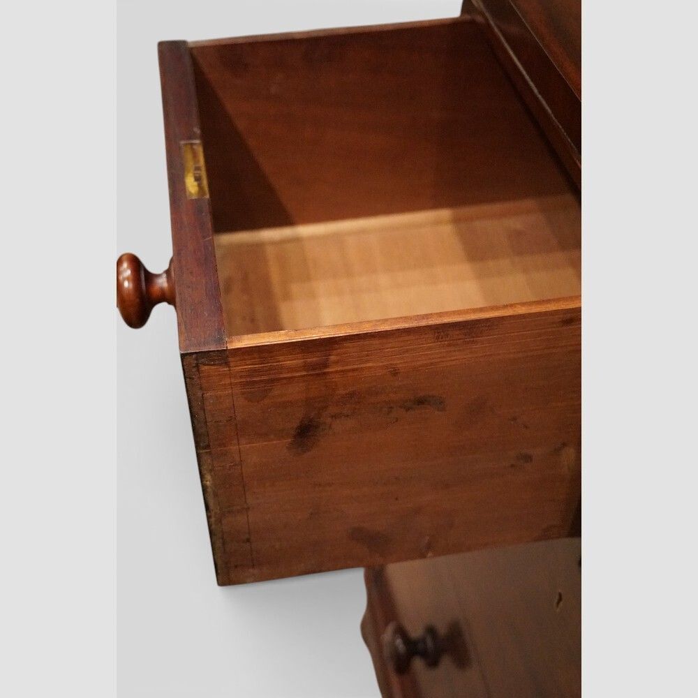 Small Victorian Mahogany Chest Of Drawers photo Furniture