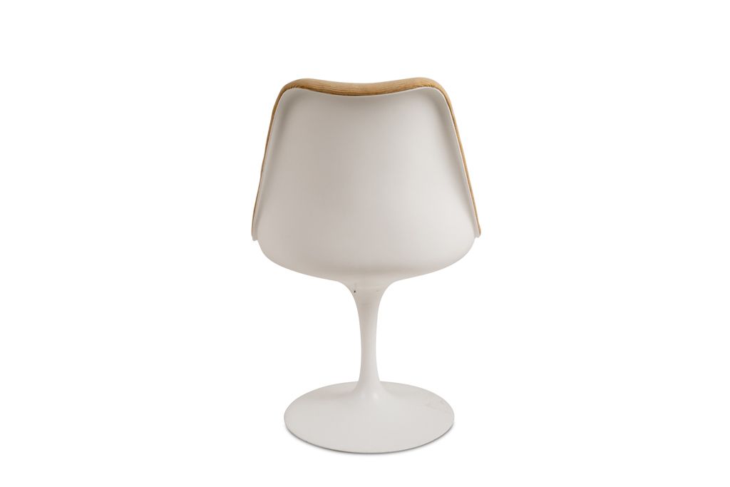 photo vinterior Eero Saarinen, For Knoll  Set Of 8 “Tulip” Chairs. 1970s