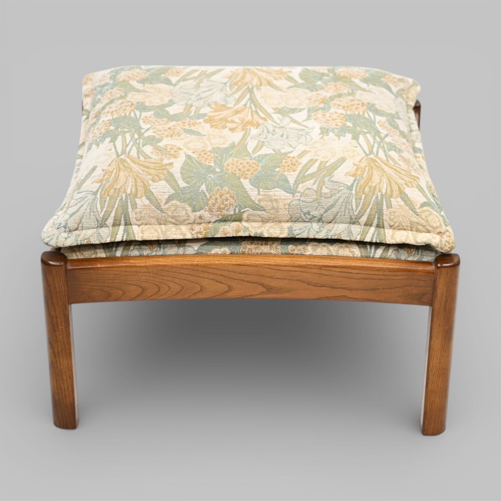 Ercol Extension Footstool Ercol's Golden Dawn Finish Model 931 Free Uk Delivery photo 227.0