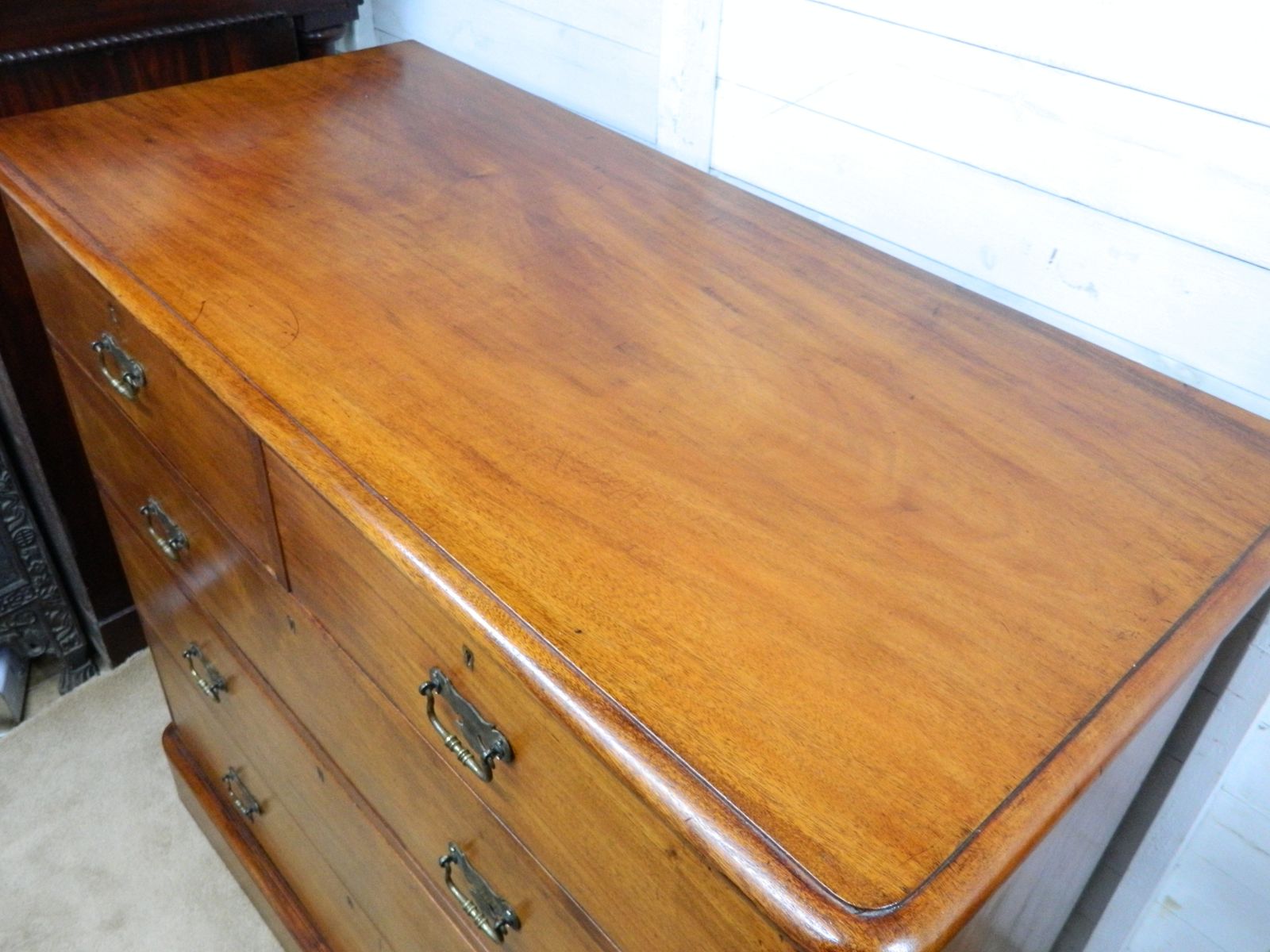 715.0 Victorian Mahogany Chest Of Drawers photo