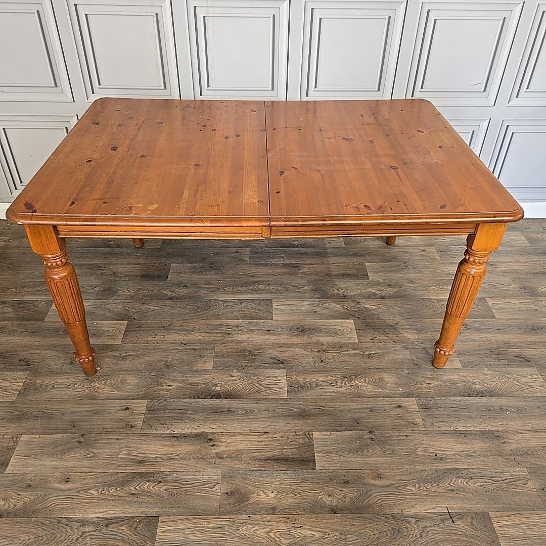 photo vintage Vintage Extending Dining Table Solid Wood Pine Turned Country Farmhouse Retro