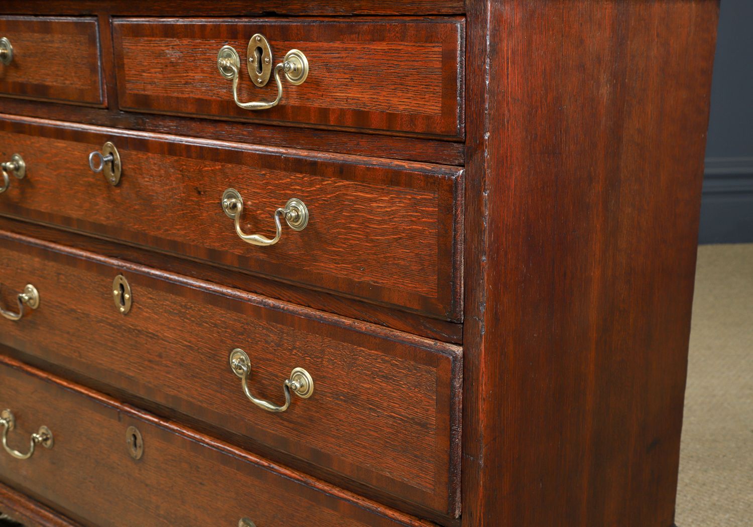 2495.0 Small Antique English Oak & Mahogany Cross Banded Bachelor’s Chest Of Drawers (Circa 1780) photo