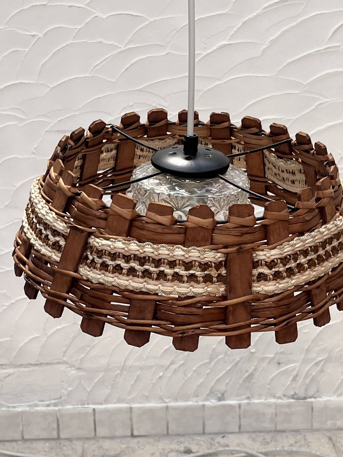 61.2 Wooden And Wicker Hanging Decoration photo