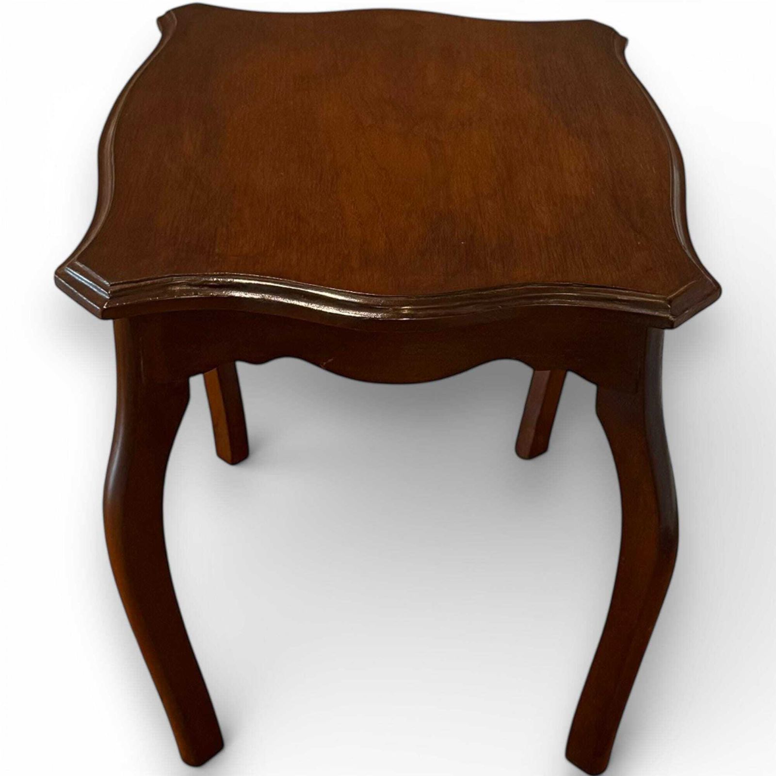 Vintage Queen Anne Mahogany Coffee Table Serpentine Top Cabriole Legs photo Furniture