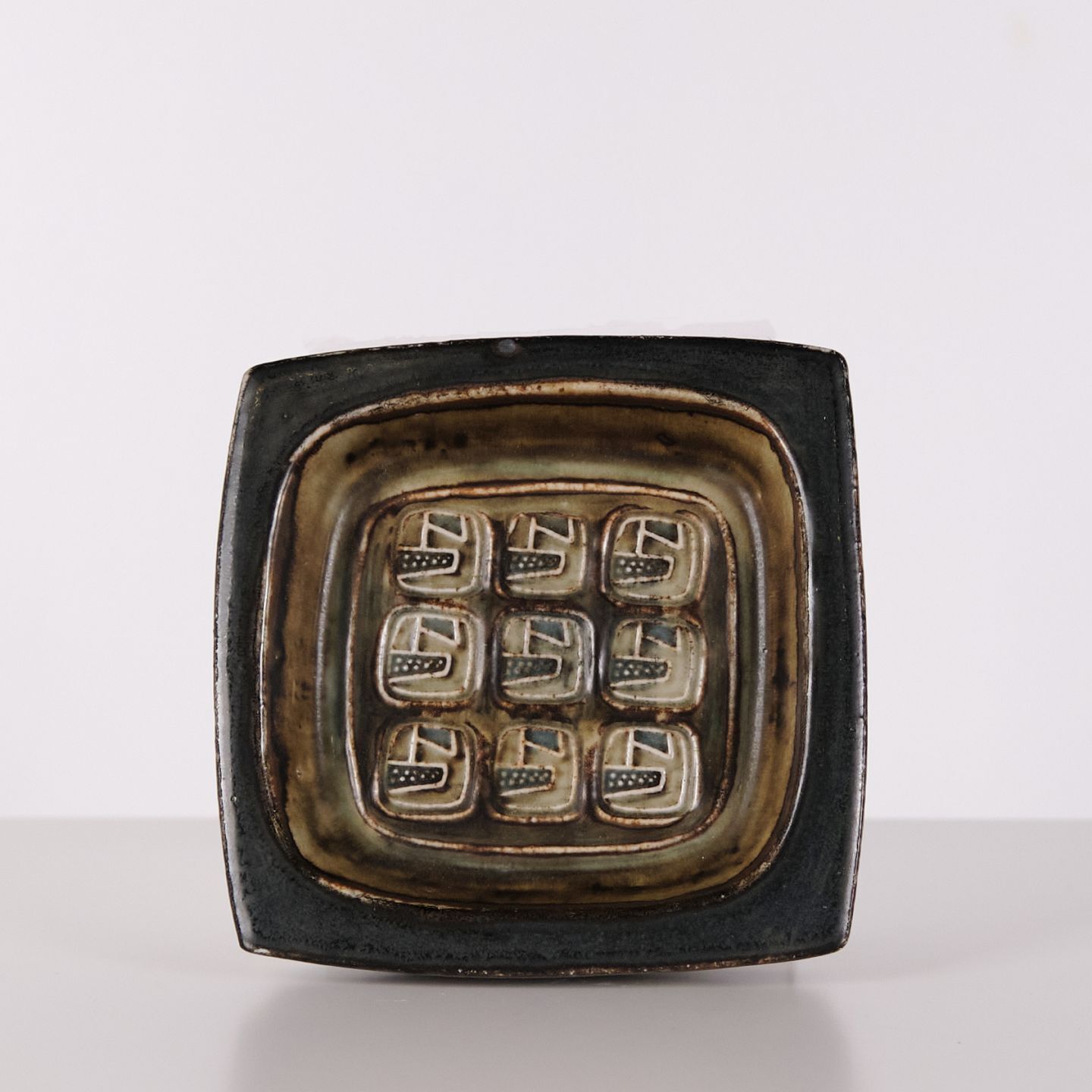 Stoneware Bowl / Ashtray   Royal Copenhagen   Model 21872   Designer Jørgen Mogensen