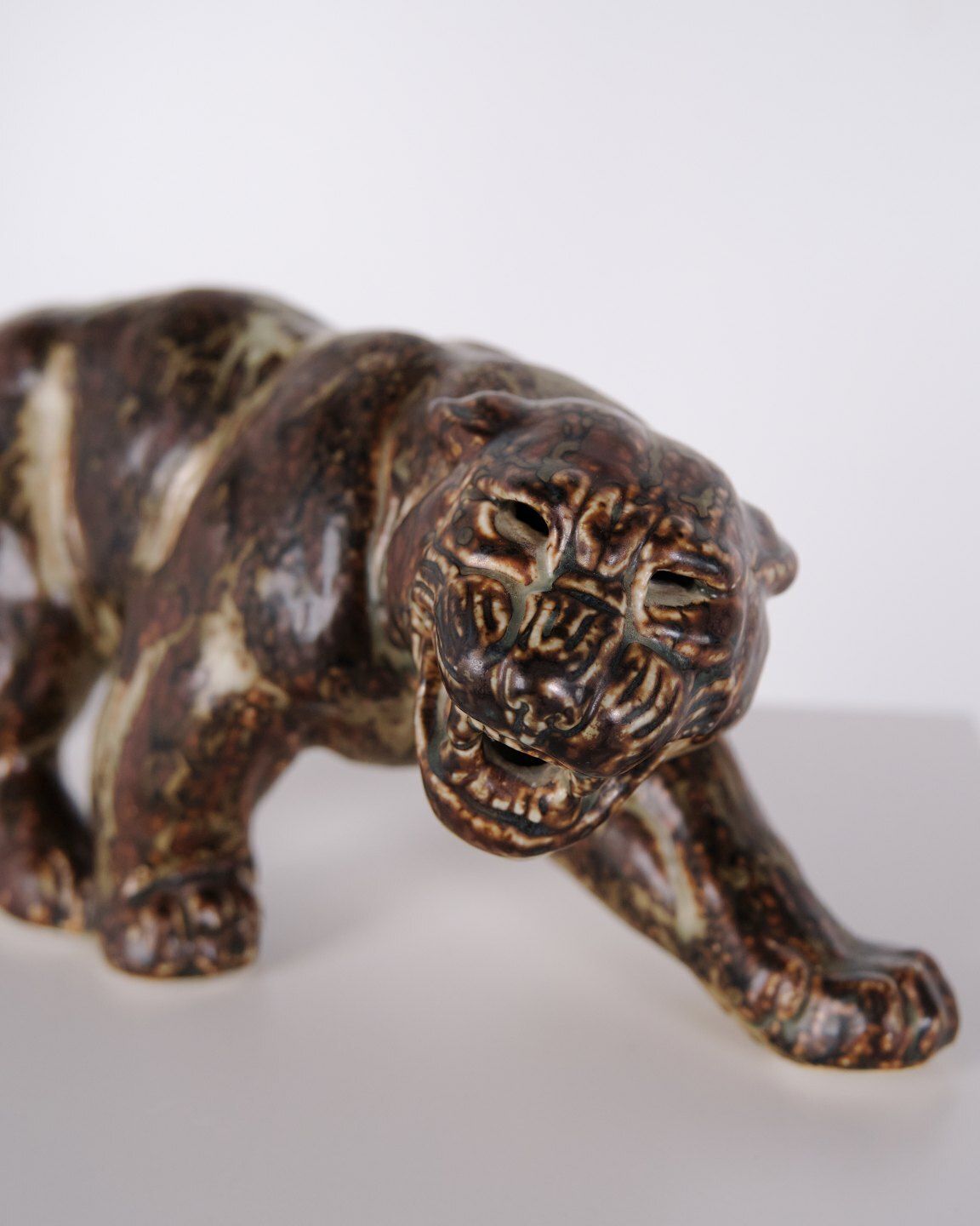 Stoneware Figurine   Panther Motif   Knud Kyhn   Royal Copenhagen   Model 20283 photo 1089.0