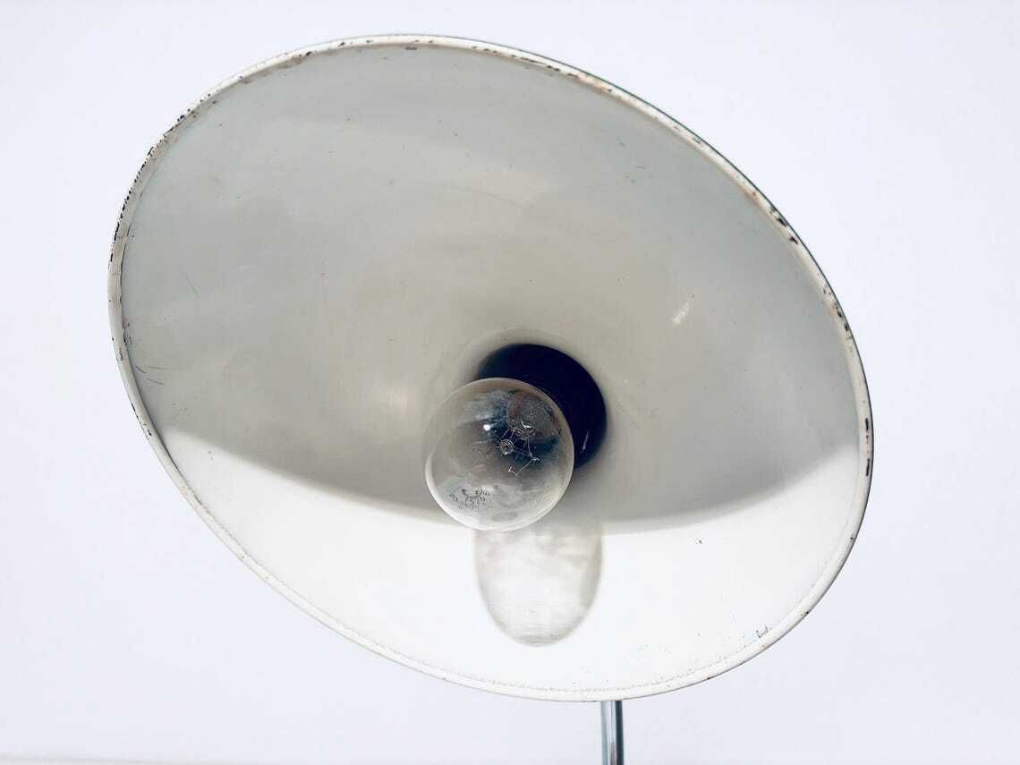 photo vinterior Kaiser Idell Green Desk Lamp Bauhaus  Christian Dell Model 6786 Vintage Decor 1950s