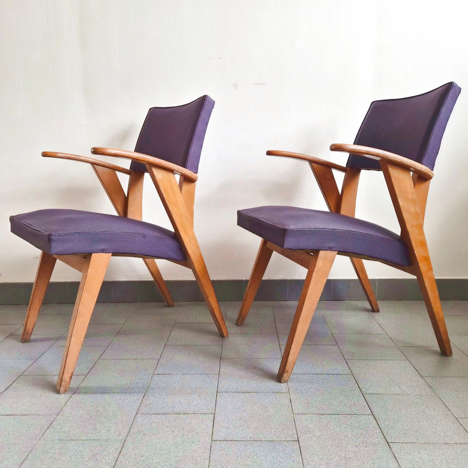 Pair Of Vintage 1950s Bridge Armchairs And Hetre Feet Compass 50s Rockabilly