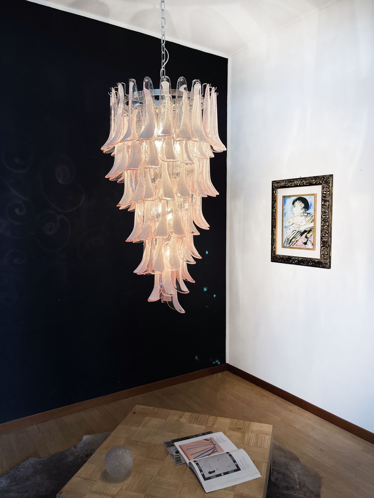 Huge Italian Murano Glass Spiral Chandelier   83 Pink Glass Petals photo vintage