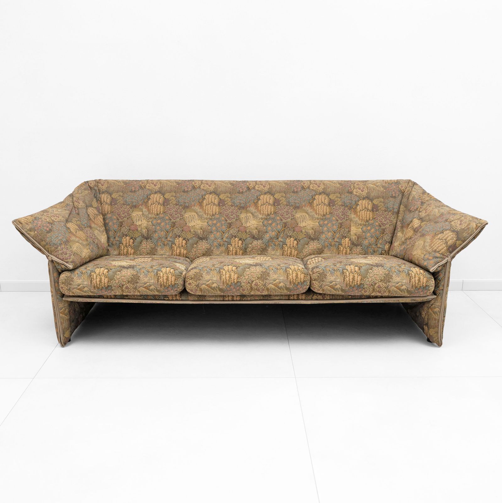 Jacquard Fabric Sofa, Mario Bellini, "Le Stelle" B&B Italia, 1970