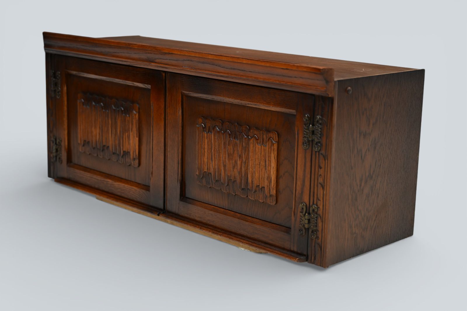 Old Charm Wall Unit Top Box Linenfold Doors Tudor Brown Free Uk Delivery* photo vinterior