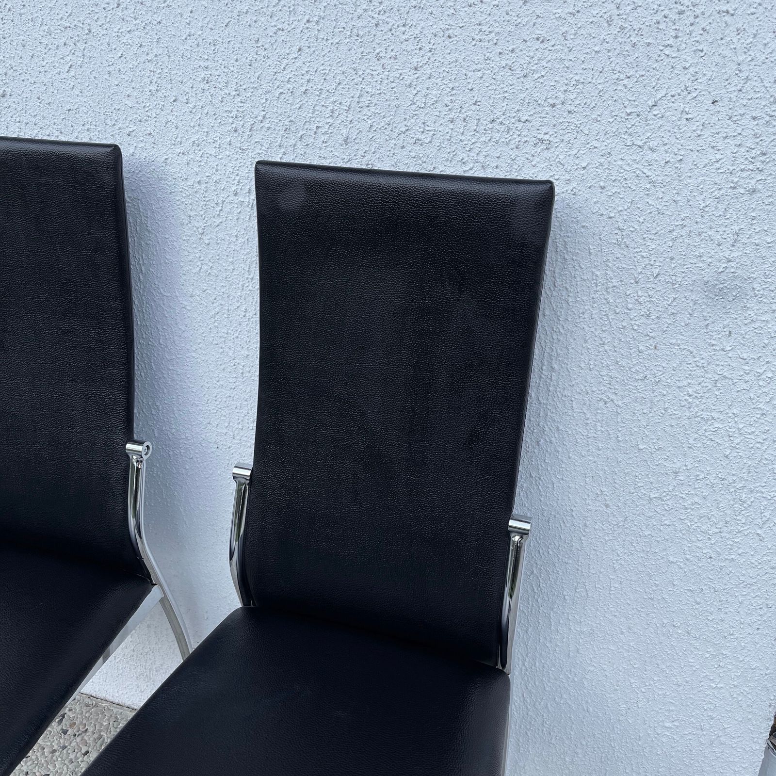 Design Stoel In Zwart Skai photo furniture
