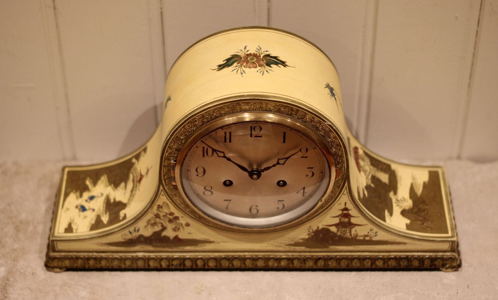 Cream Chinoiserie Mantel Clock photo vinterior