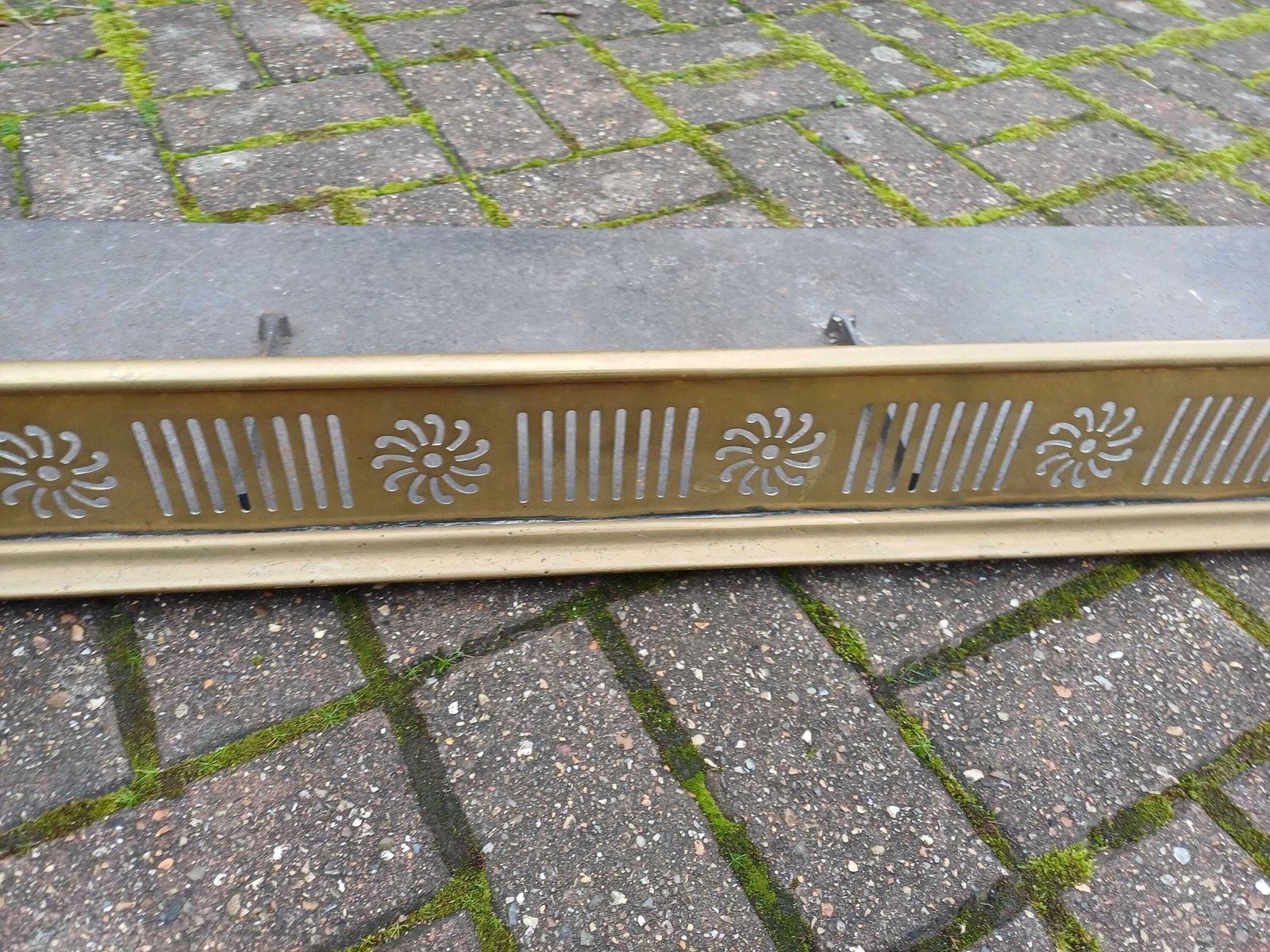 Massive Heavy Victorian Solid Brass Fireplace Fender Pierced Fire Curb With Column Finials Antique Hearth Guard Fireside Free Hand Delivery photo furniture