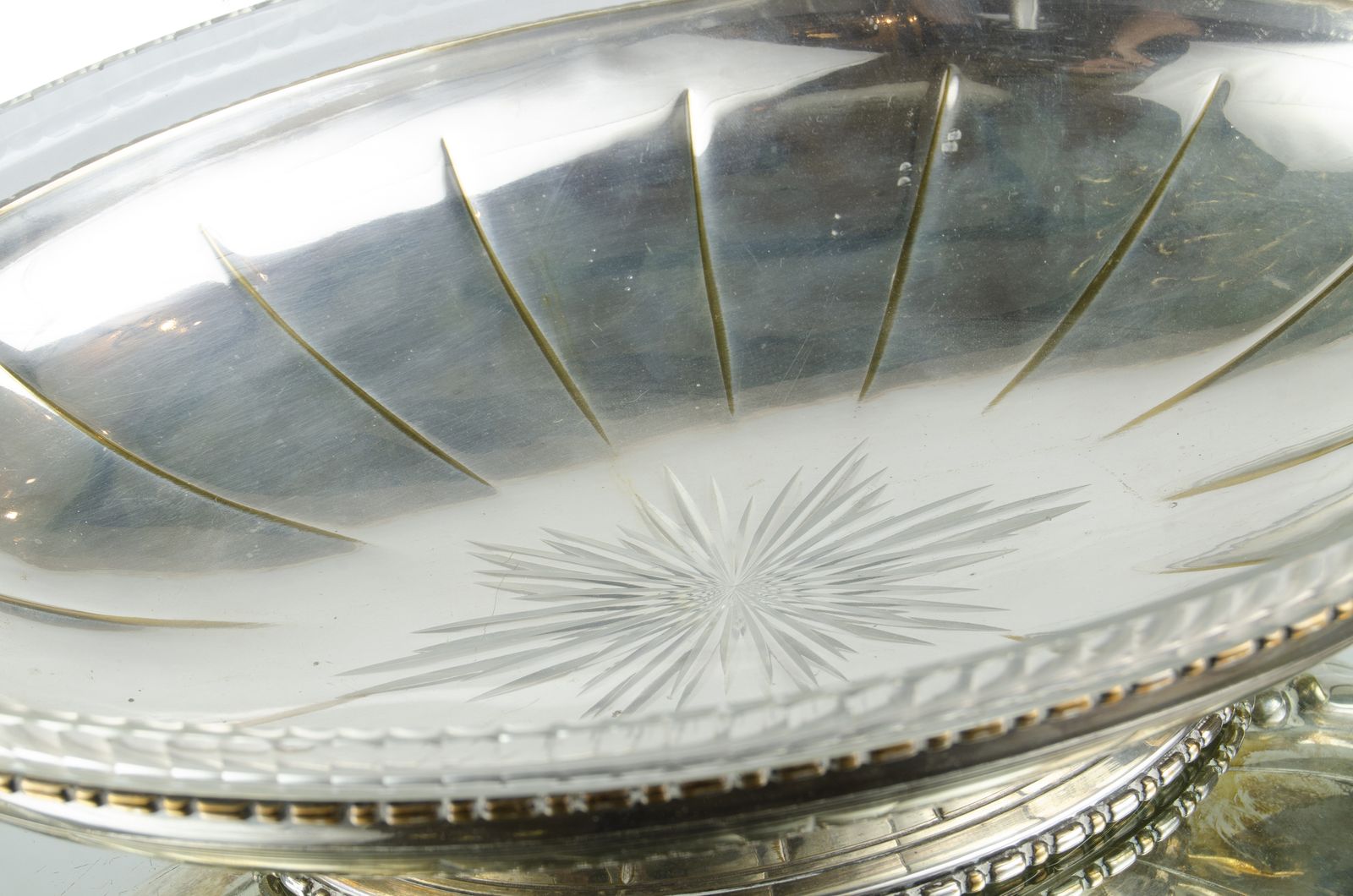 1930s Art Déco Silver Plated Metal And Glass Oval Centerpiece Bowl By Bafico, France photo for sale