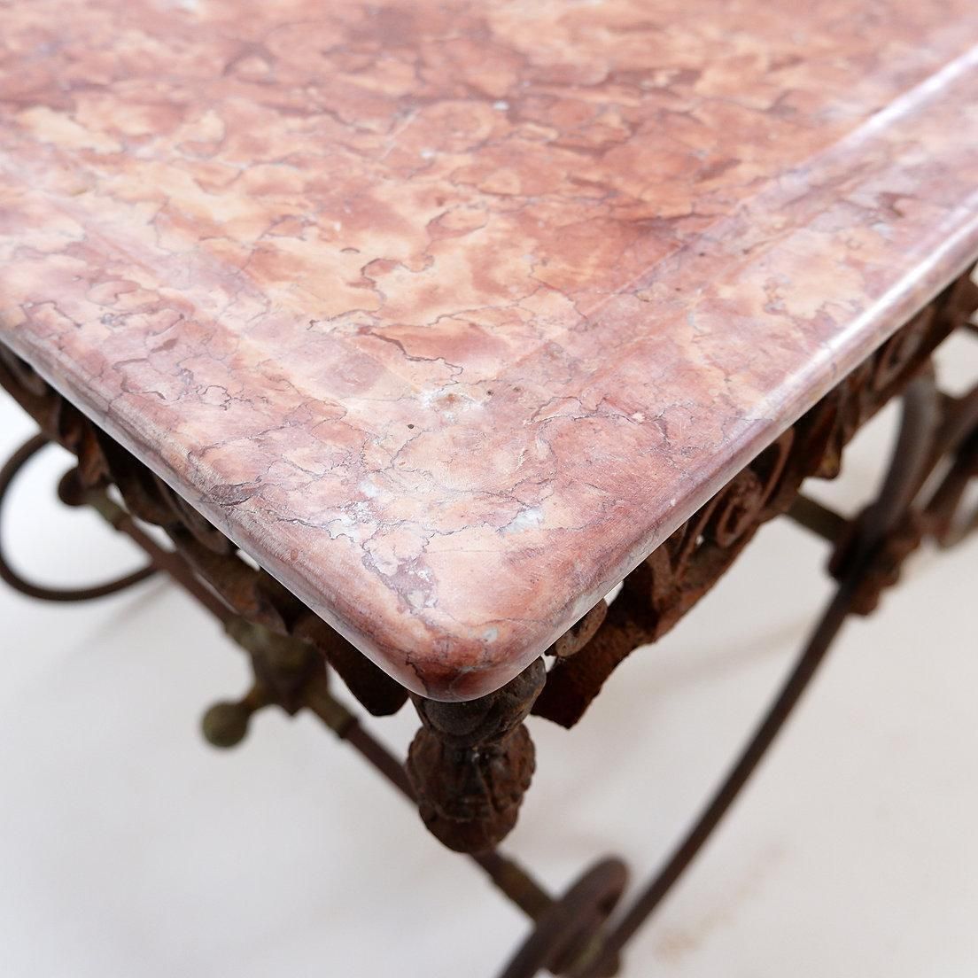 4132.0 Large 19th French Butcher's Table In Wrought Iron And Red Marble photo