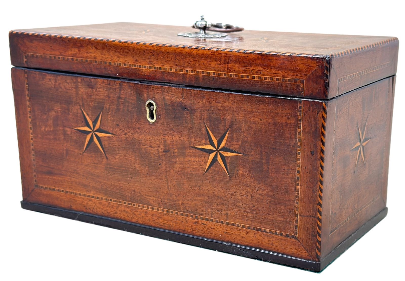 Georgian 18th Century Mahogany Star Inlaid Tea Caddy (England, Circa 1790)