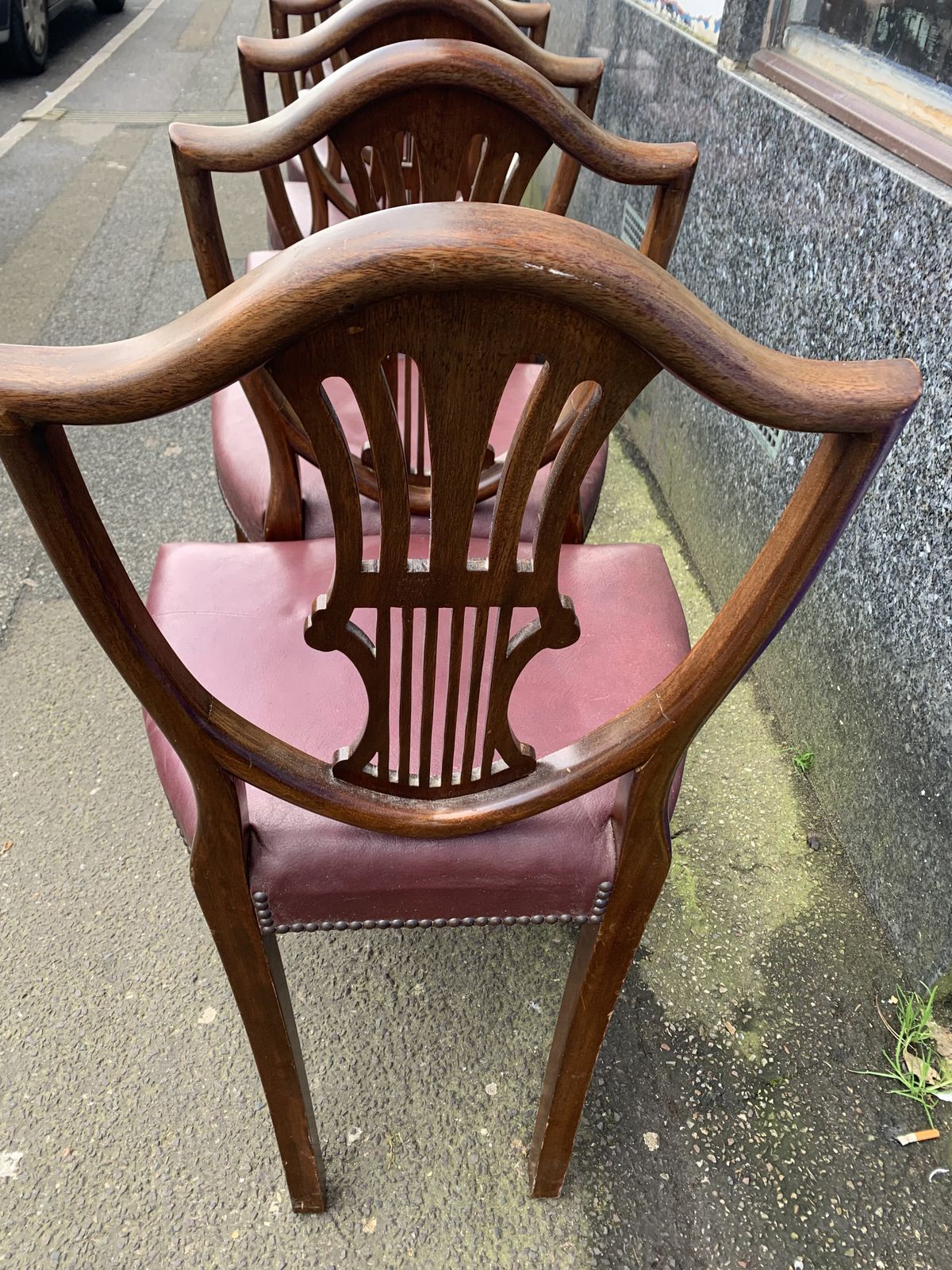 Set Of 8 Hepplewhite Style Dining Chairs 6 Chairs 2 Carvers photo 850.0