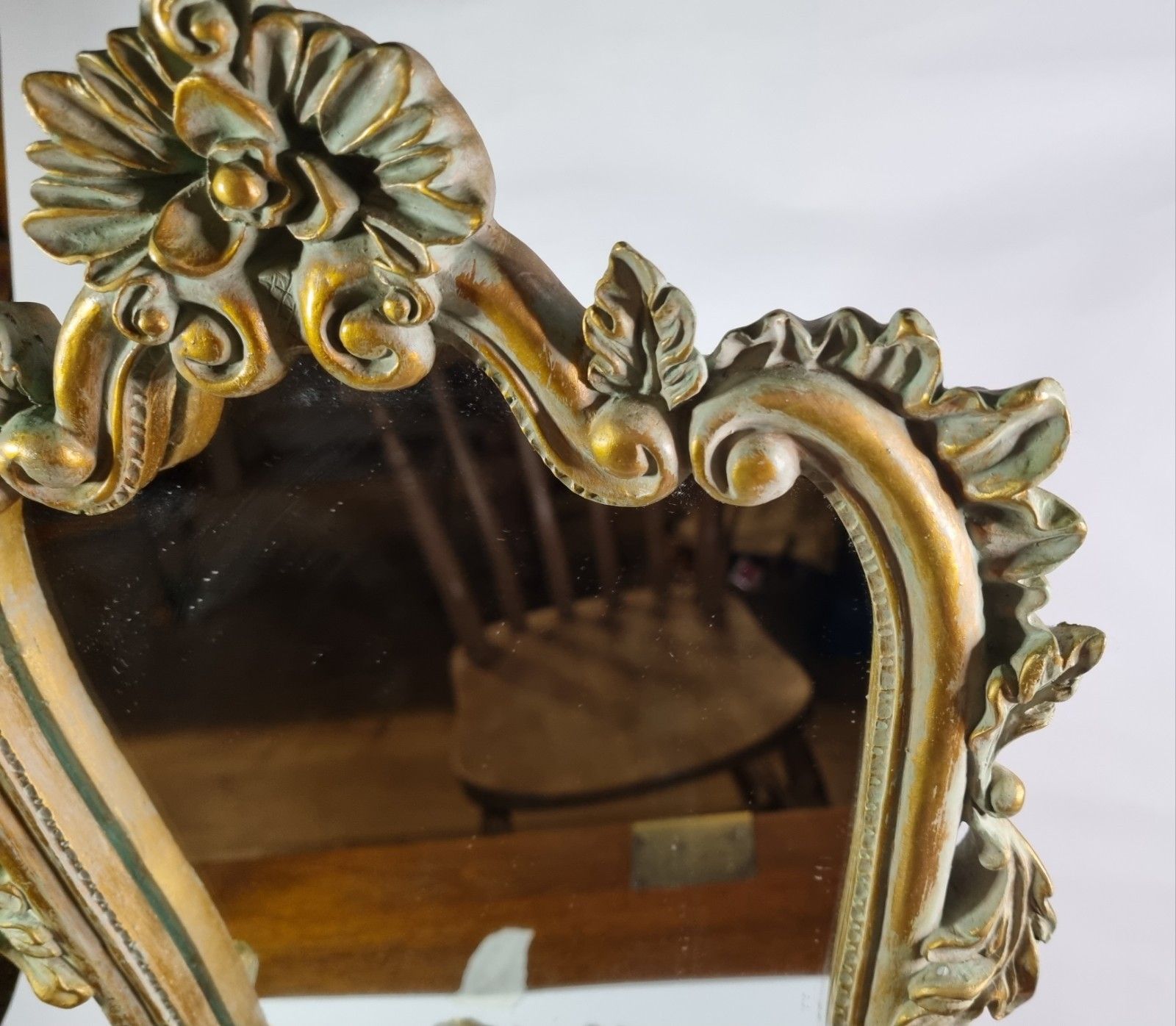 Small Ornate Gold Resin Dressing Table Mirror Freestanding Paw Feet Rococo Style photo vinterior