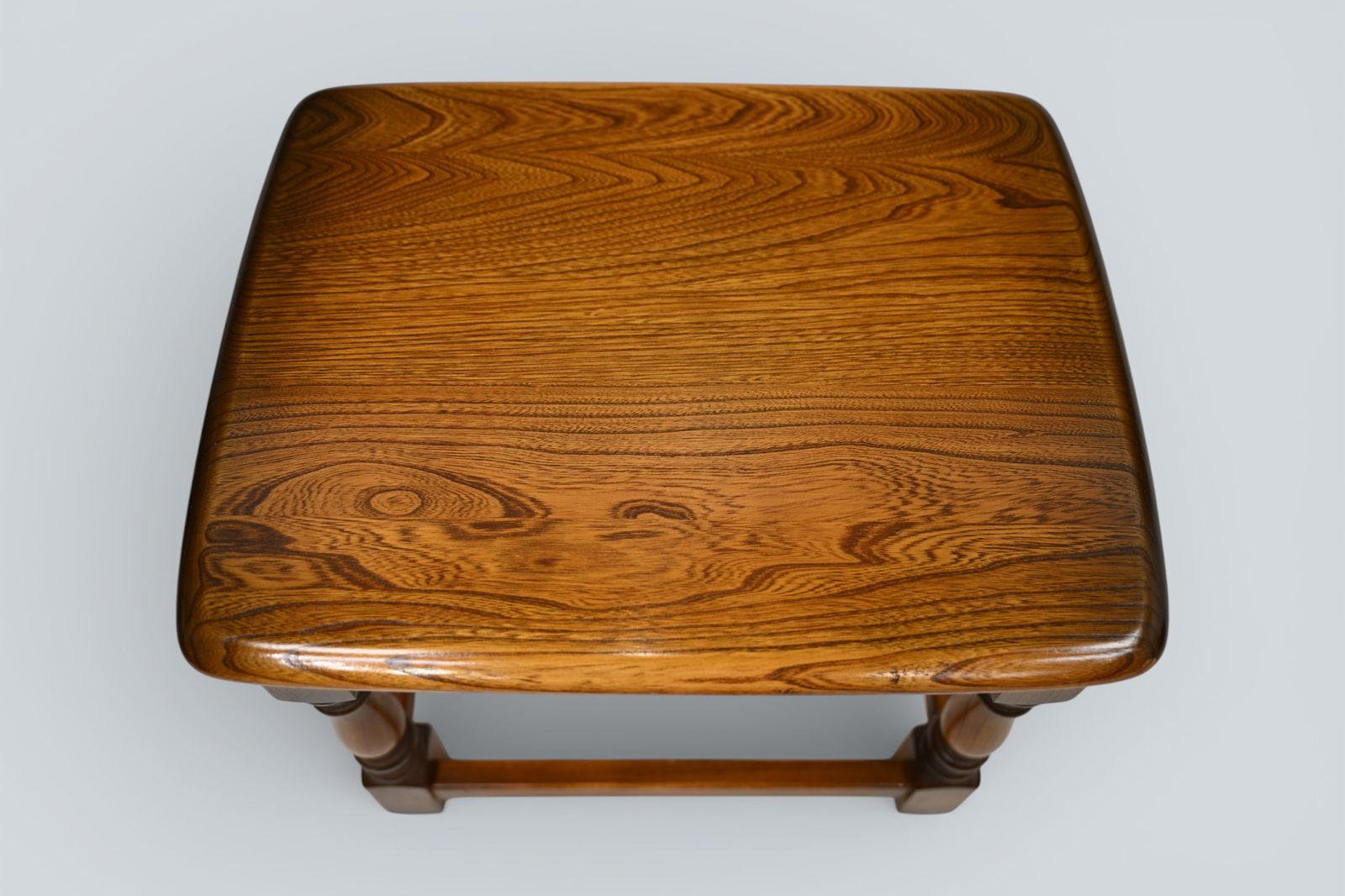 Ercol Trinity Lamp Table Model 733 Golden Dawn Elm Free Nationwide Delivery* photo vintage