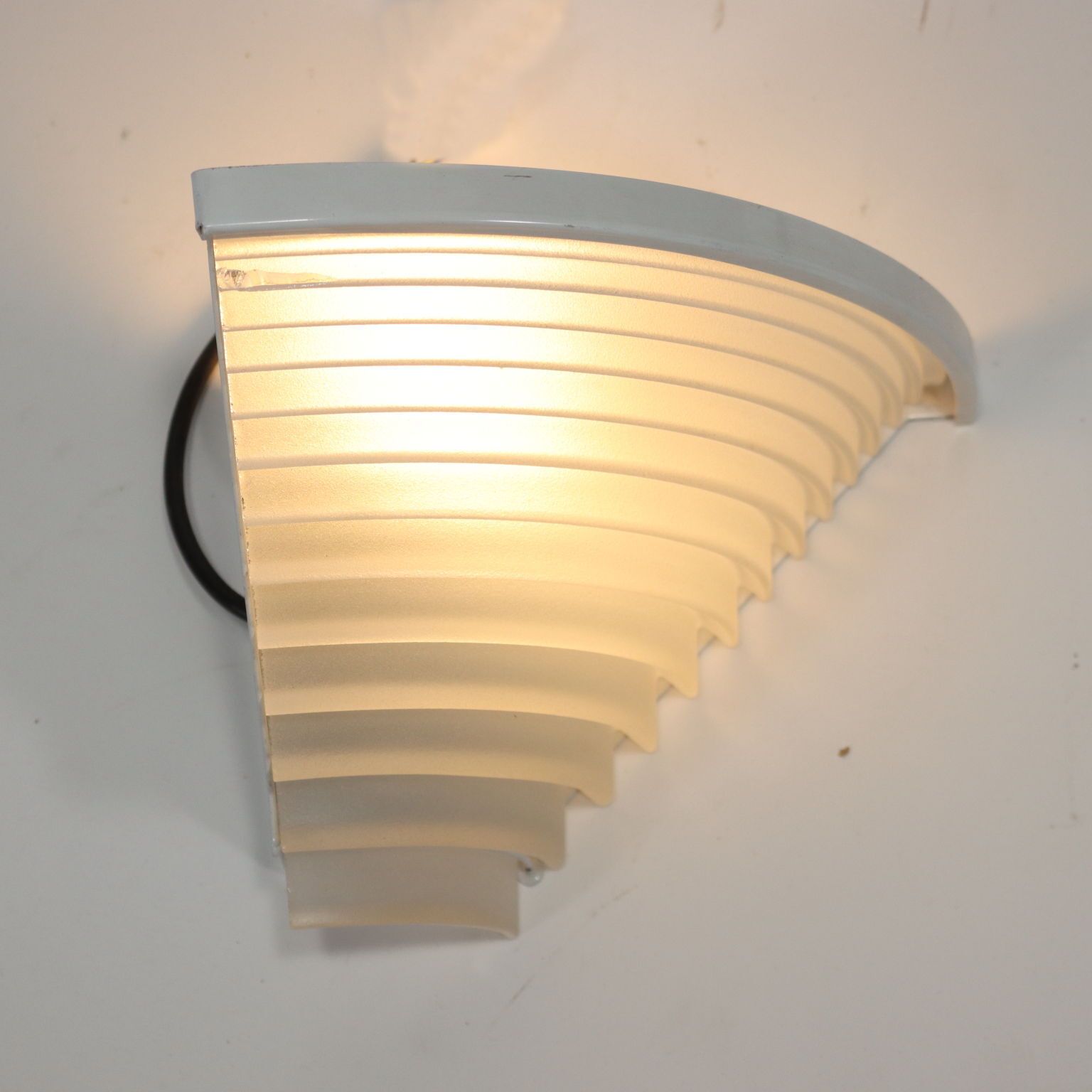 Egisto Angolo Pair Of Lamps By Artemide Metal Glass Italy 1980s photo 310.0