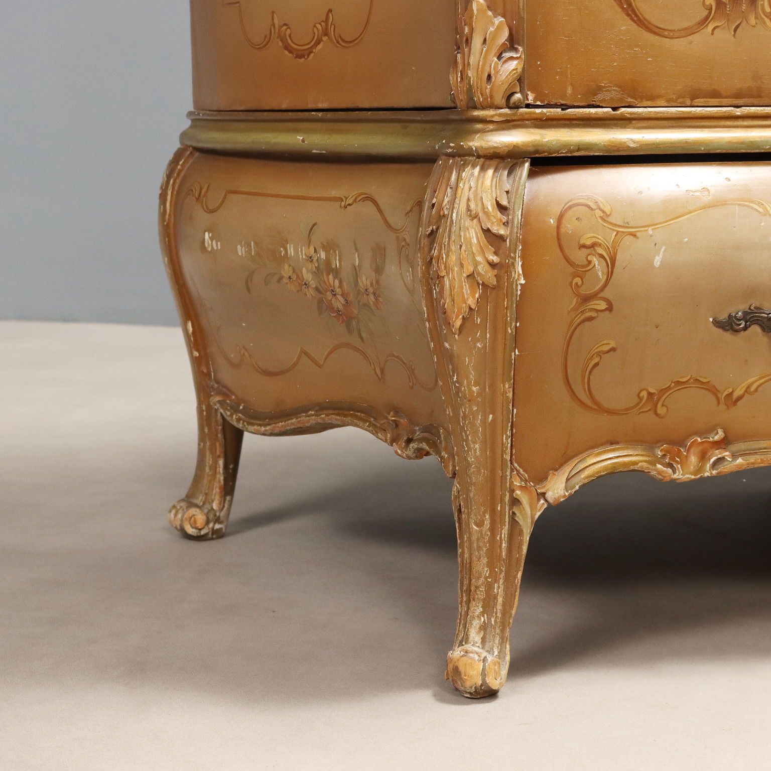 photo vinterior Wardrobe Baroque Style Wood Italy XX Century