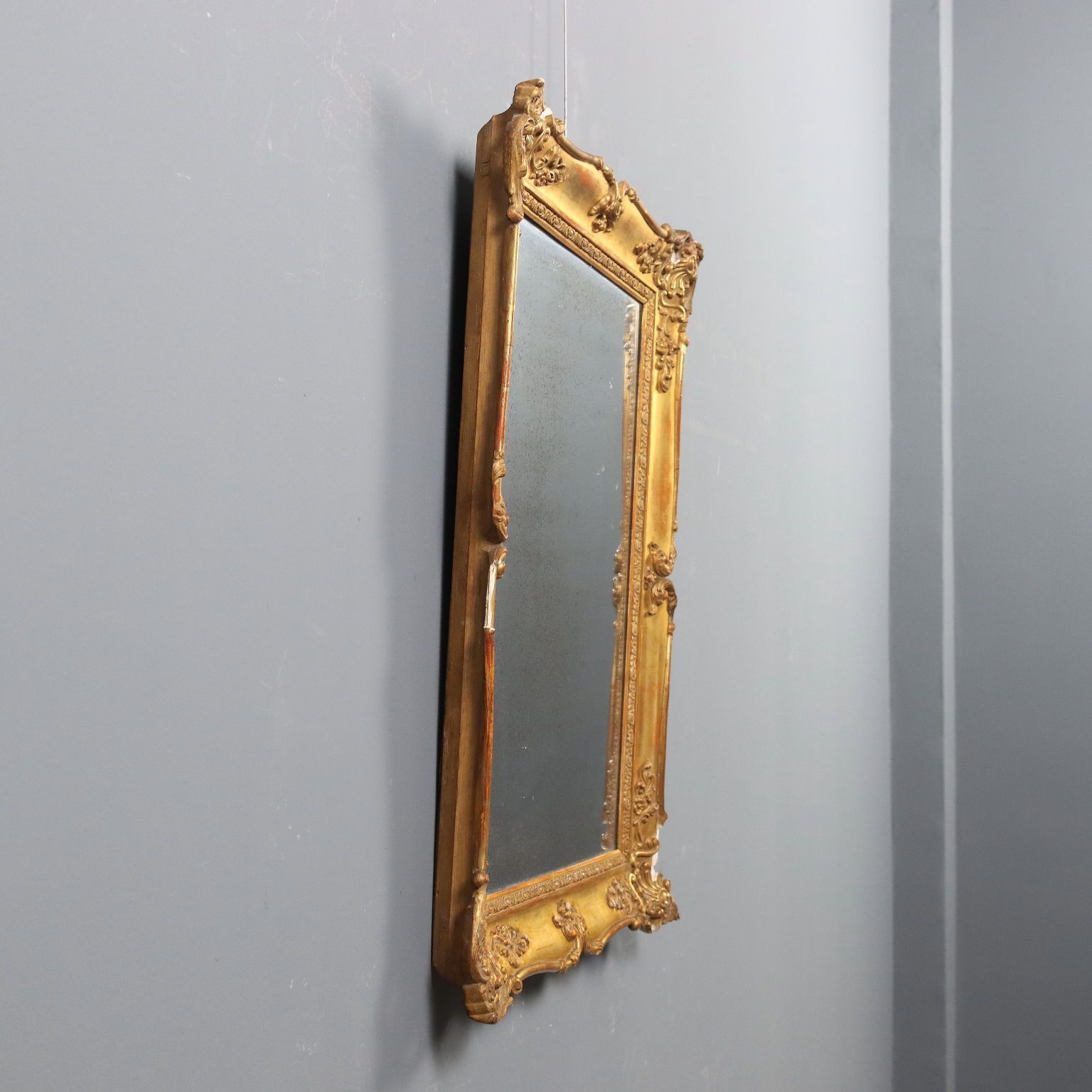 photo furniture Anrique Mirror Carved Wood Italy XIX Century
