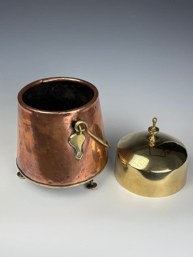 19th Century Dutch Copper And Brass 'Doofpot' (Ember Pot) photo vinterior