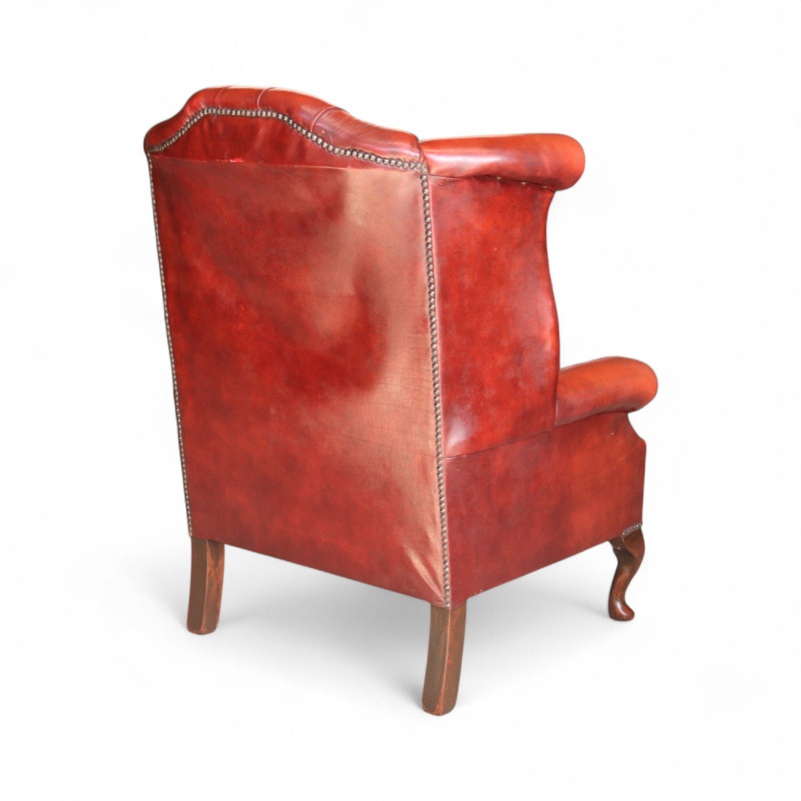 photo vinterior Vintage Oxblood Red Leather Wingback Queen Anne Style  Chesterfield Chair