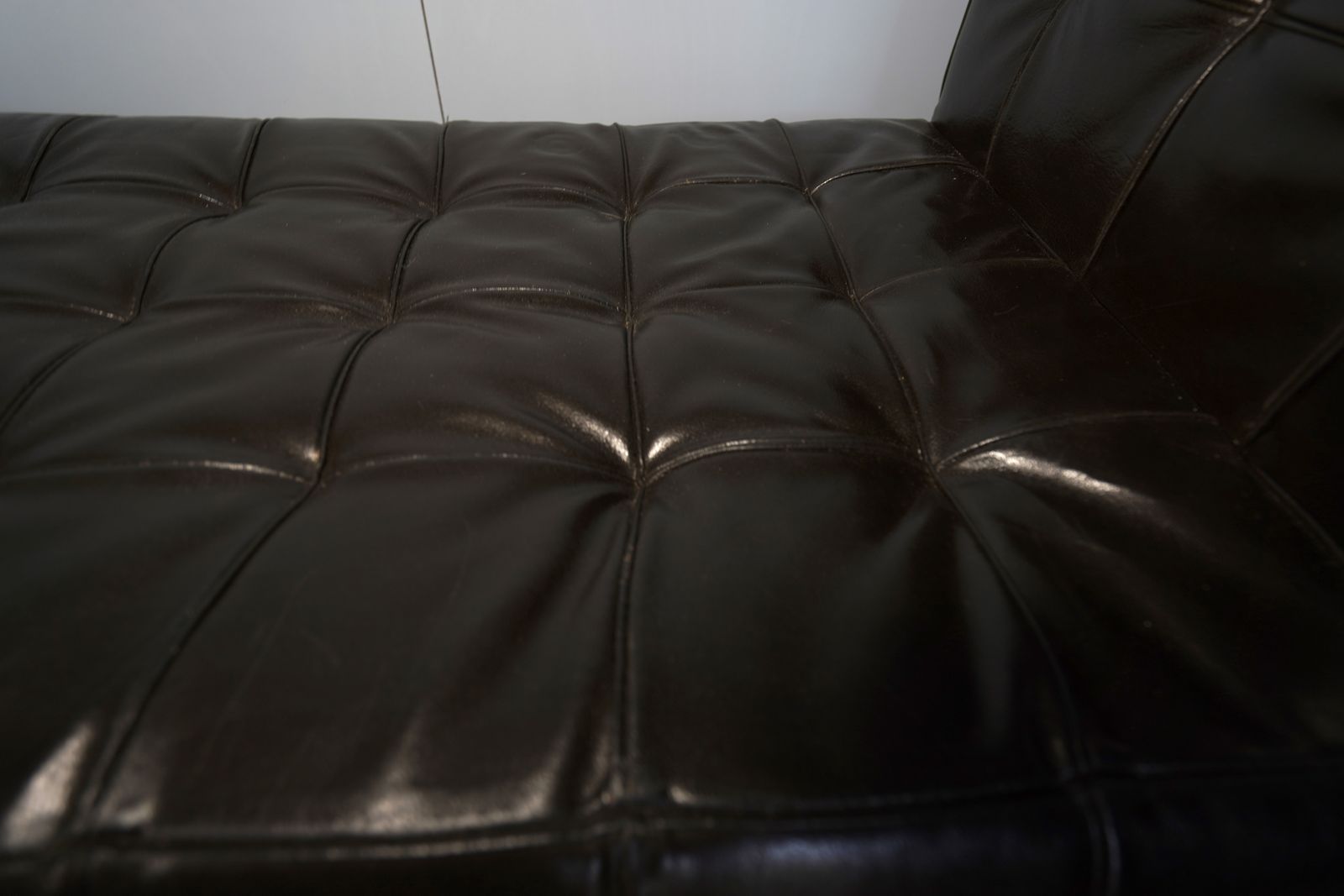 photo for sale Leather Window Seat By Stone International