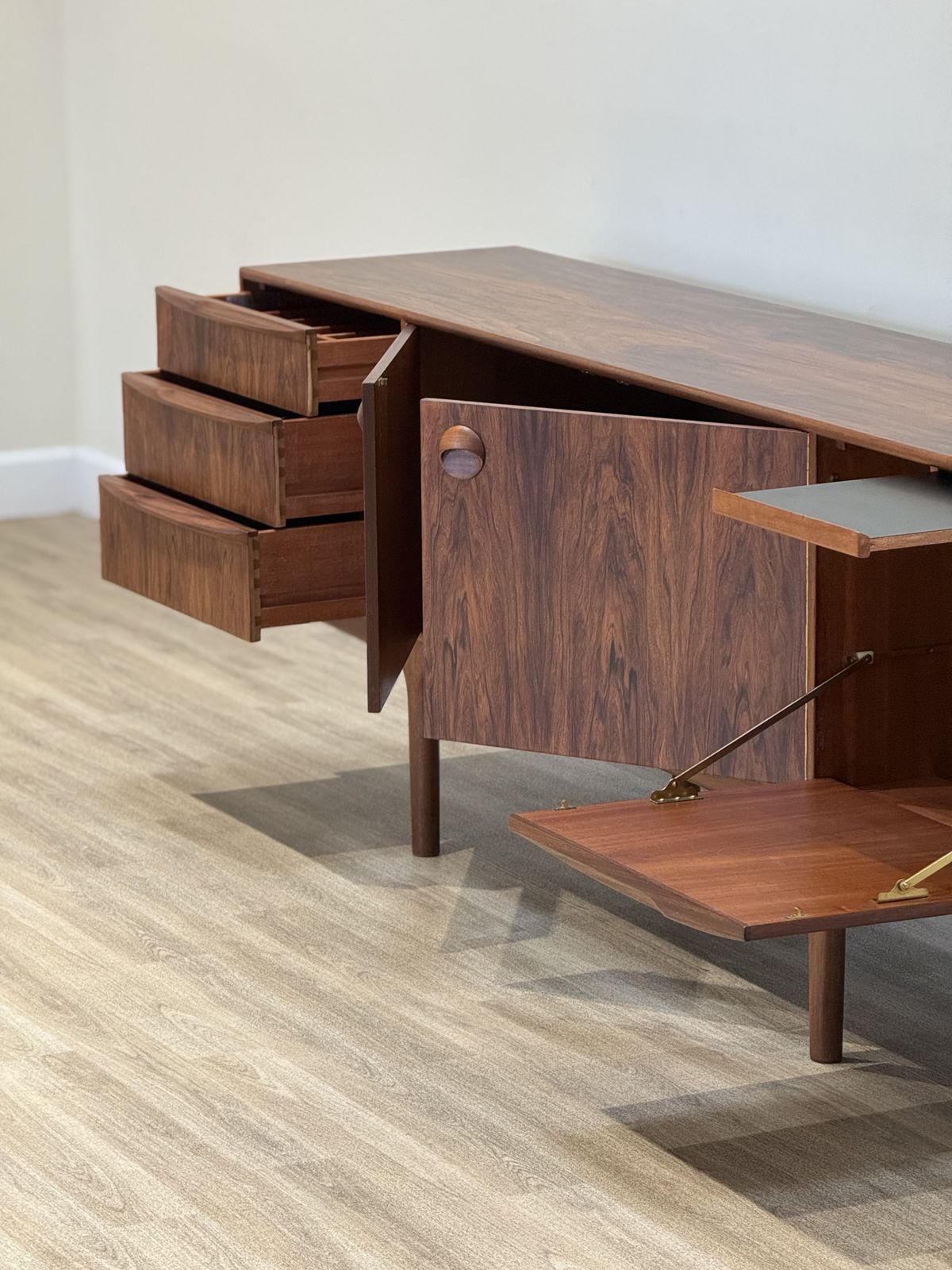 McIntosh Long Sideboard In Rosewood photo buy