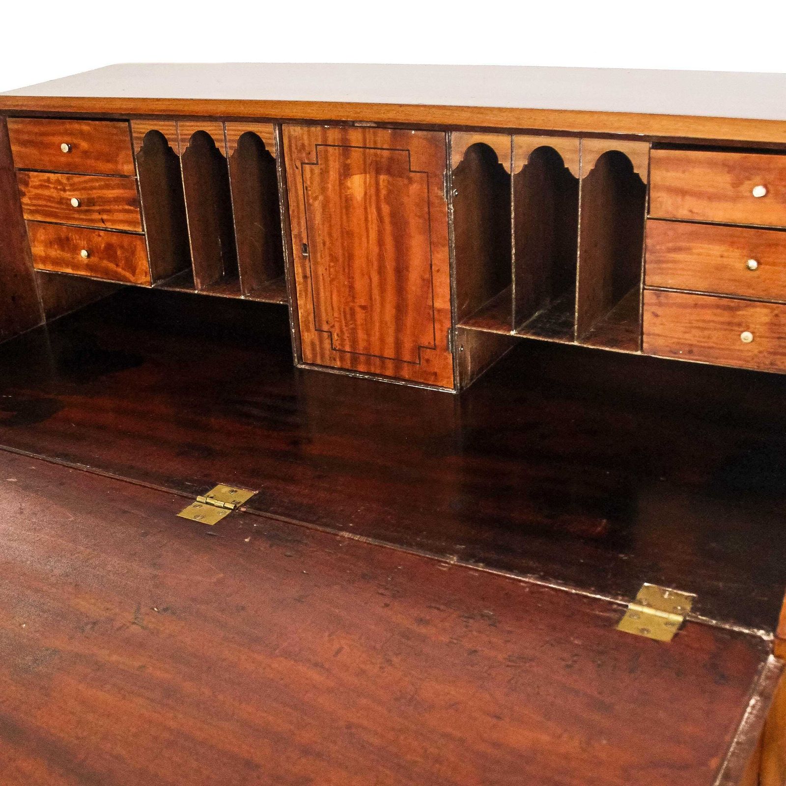 Antique Georgian Walnut Bureau | Antique Bureaux | Antique Furniture | Walnut Furniture | Antique Desks photo 695.0