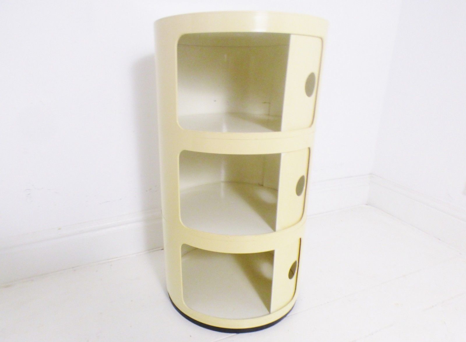 Stunning Pair Of Vintage Anna Castelli Kartell Italian Side Tables Cabinets photo vinterior