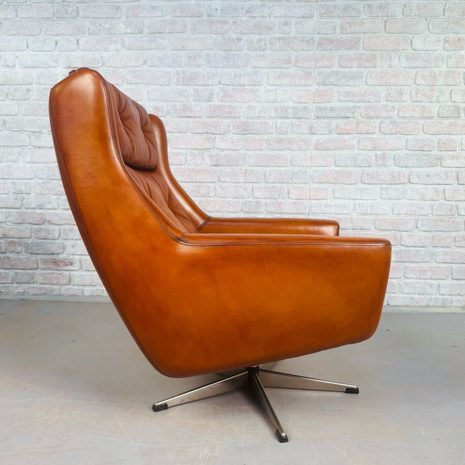 Vintage 1970s Danish Cognac Leather Egg Swivel Chair By Eran photo buy