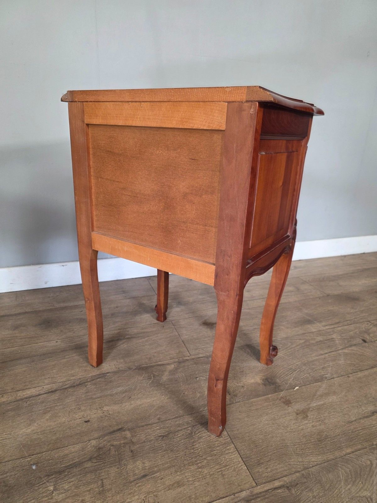 270.0 Pair Of Antique French Louis XV Style Bedside Cabinets 1960s photo