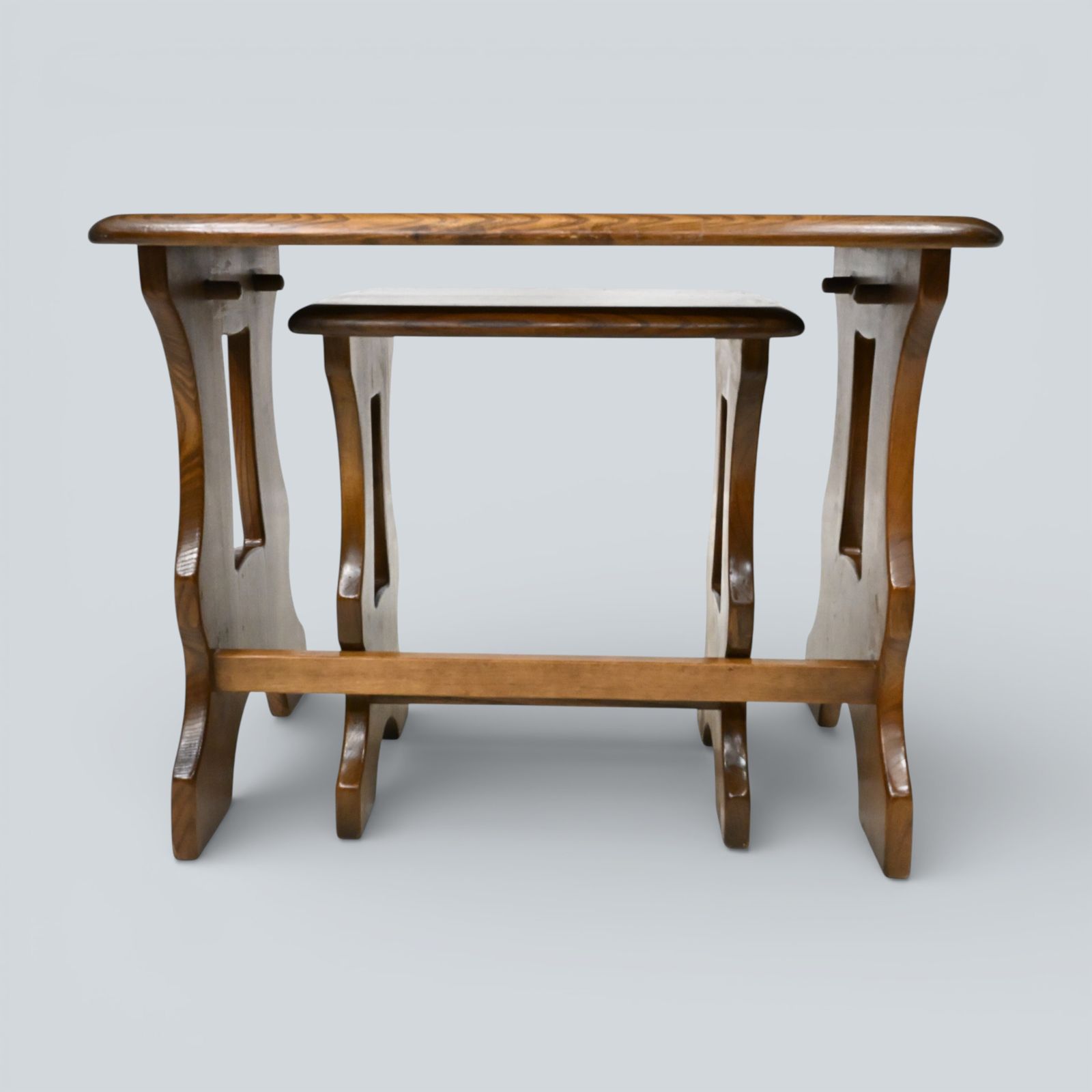 247.0 Ercol Nest Of Tables 2 Windsor In Golden Dawn Free Uk Delivery* photo