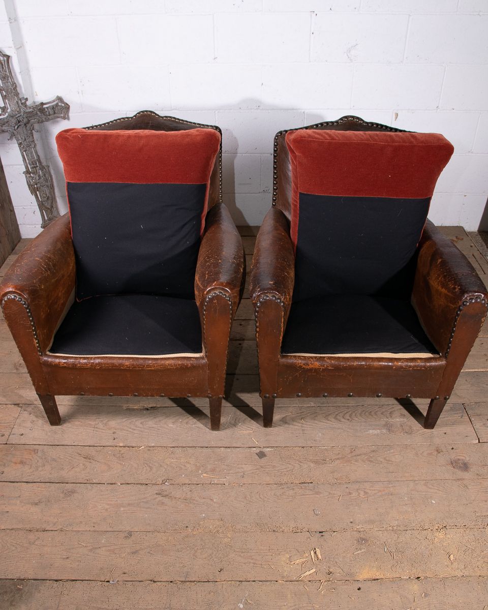 Pair Of Leather Club Armchairs photo vinterior