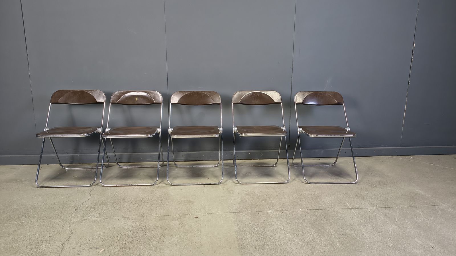 photo for sale Vintage  Folding Chairs Plia Giancarlo Piretti For Castelli, 1970s, Set Of 5
