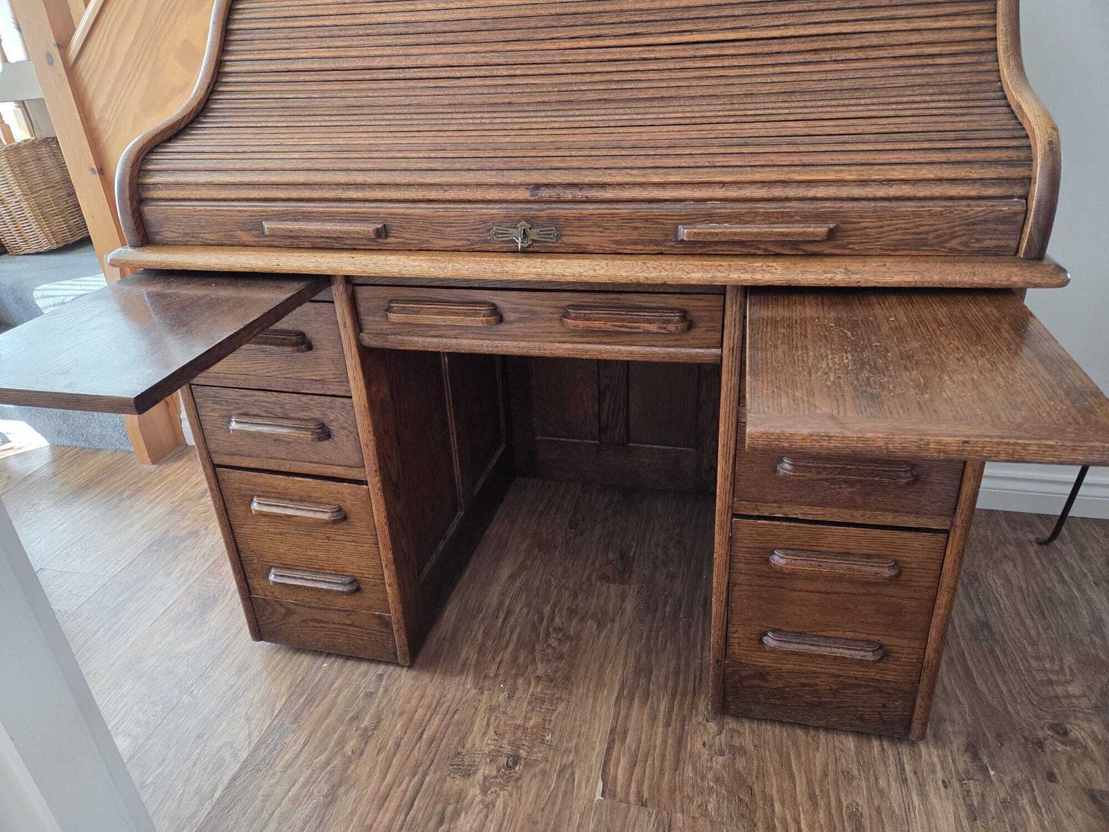 photo furniture Roll Top Victorian Desk
