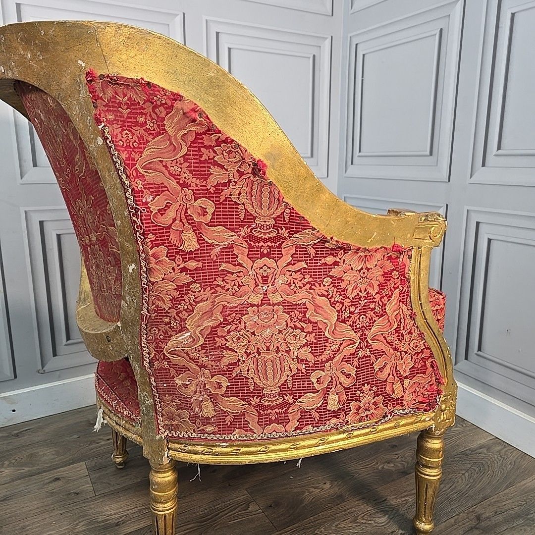 photo buy Antique Gilt Armchairs Button Back French Louis Belle époque Revival Chairs