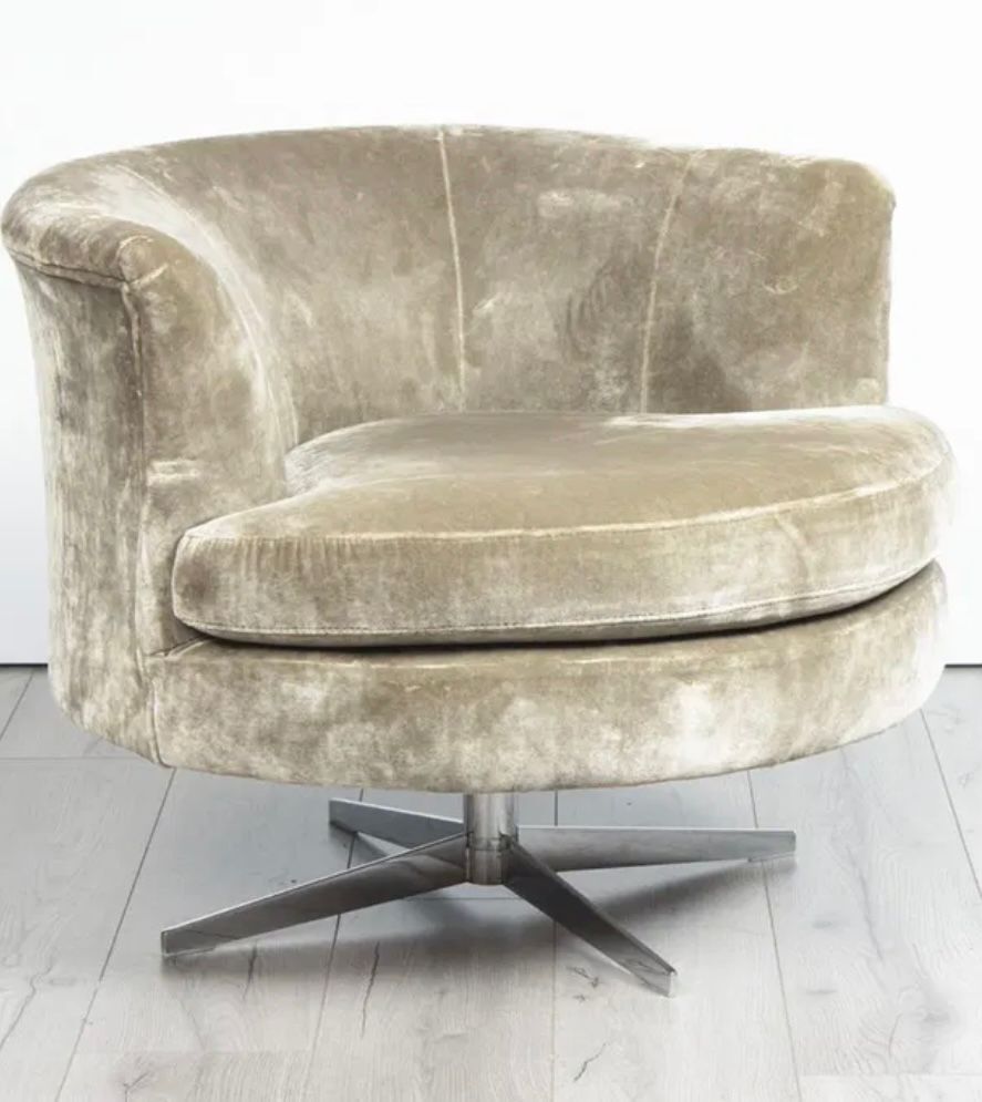 Early 21st Century European Velvet Swivel Chair