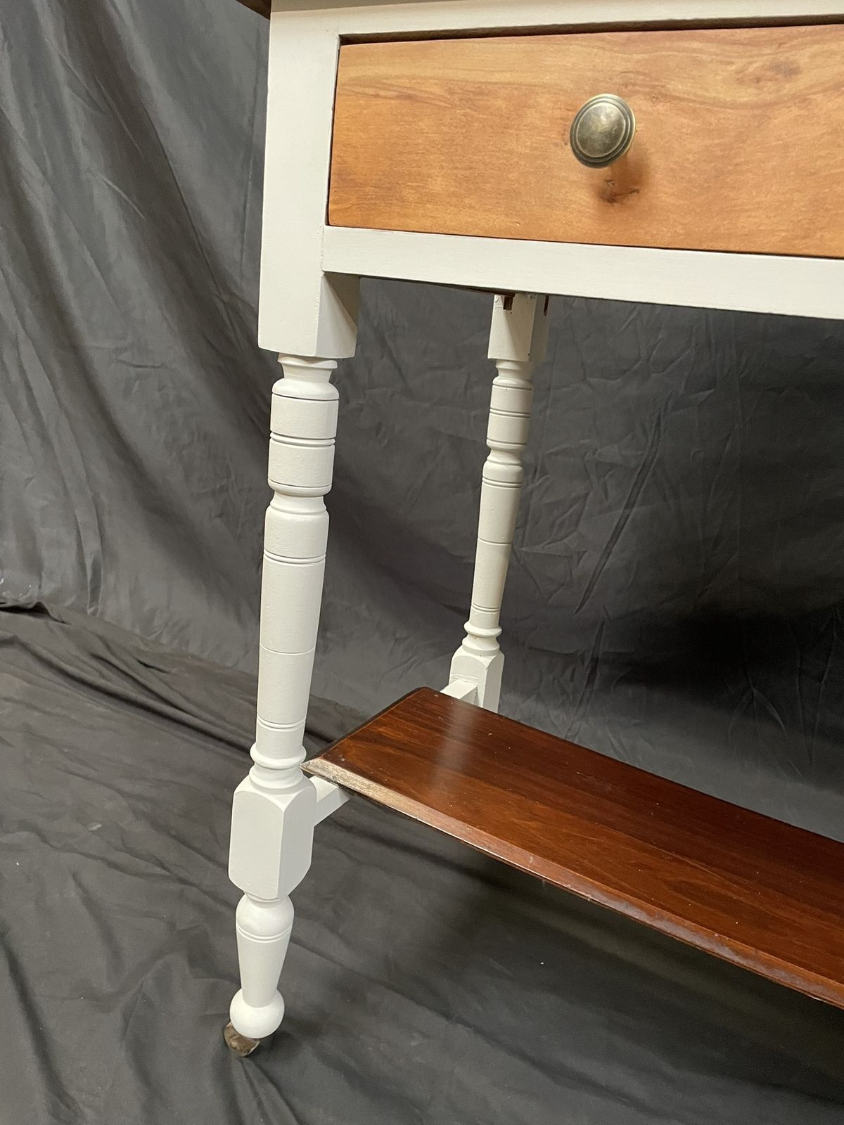 photo vintage Restored Edwardian Dressing Table – Farmhouse Style