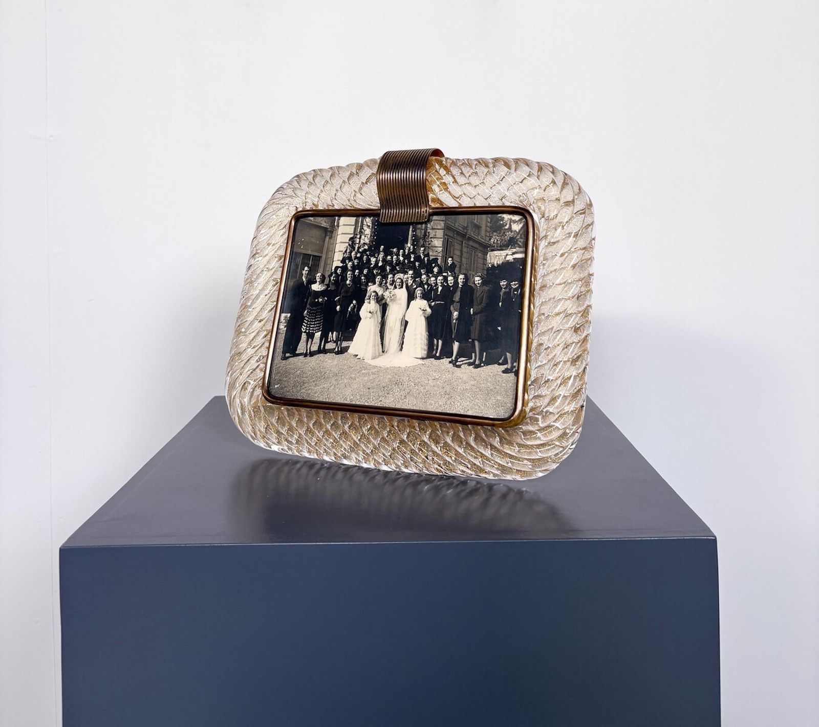 Hand Blown Gold Murano Glasss Frame By Barovier & Toso, 1950s photo vinterior