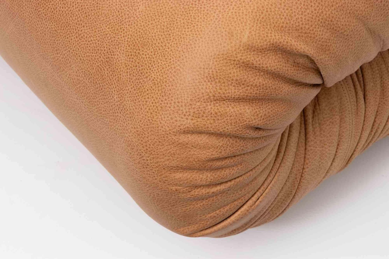 Seat Of 4"Pagrù" Velvet Leather Armchairs By Claudio Vagnoni For P1, 1969 photo furniture