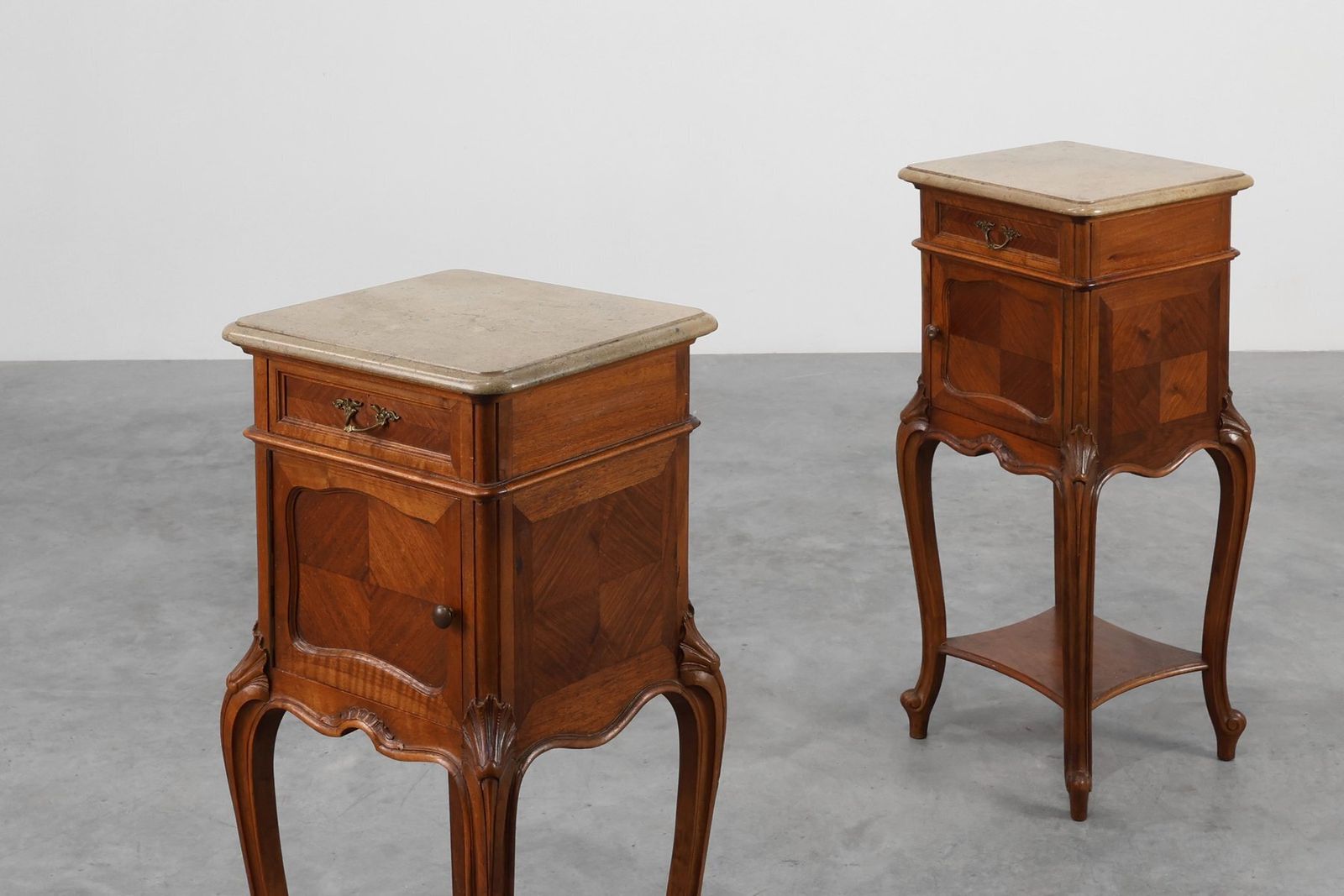 Louis XV Nightstands With Marble Tops, France, 1900s, Set Of 2 photo vintage