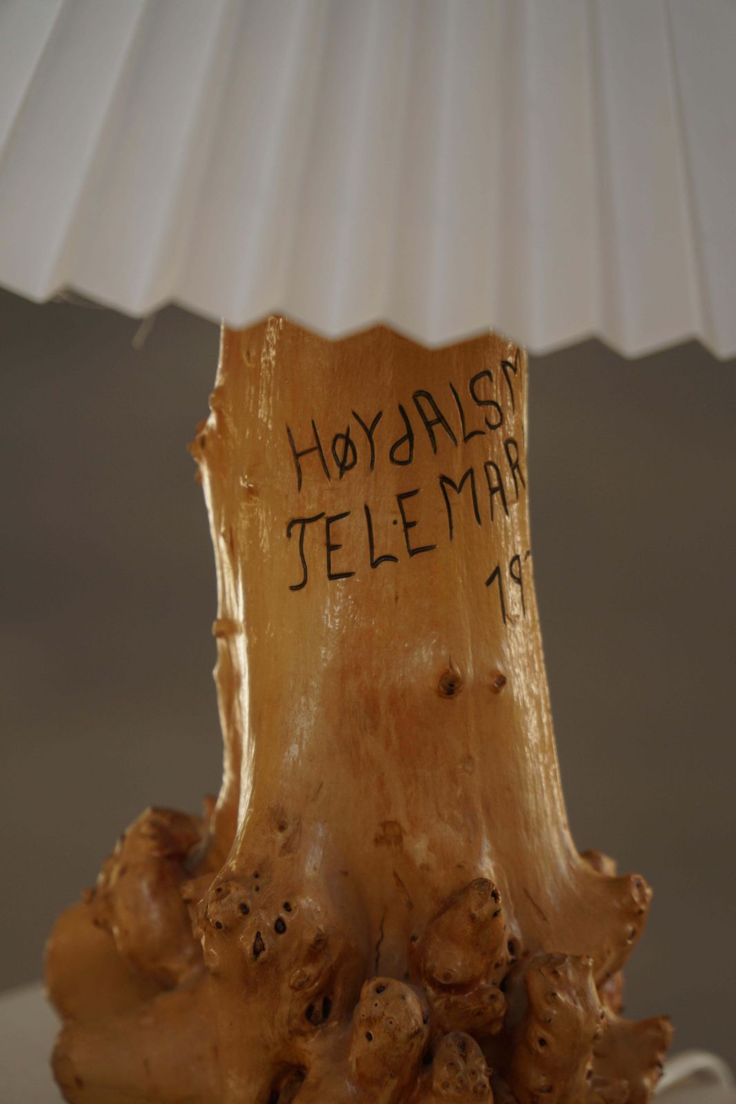 photo vinterior Scandinavian Modern, Carved Wooden Table Lamp With Engraved Inscription, 1972