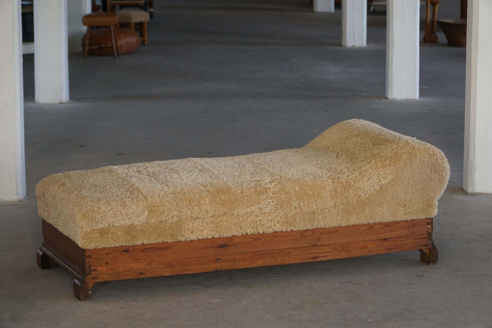 Furniture Art Deco, Daybed Reupholstered In Lambswool, Danish Cabinetmaker, 1930s photo