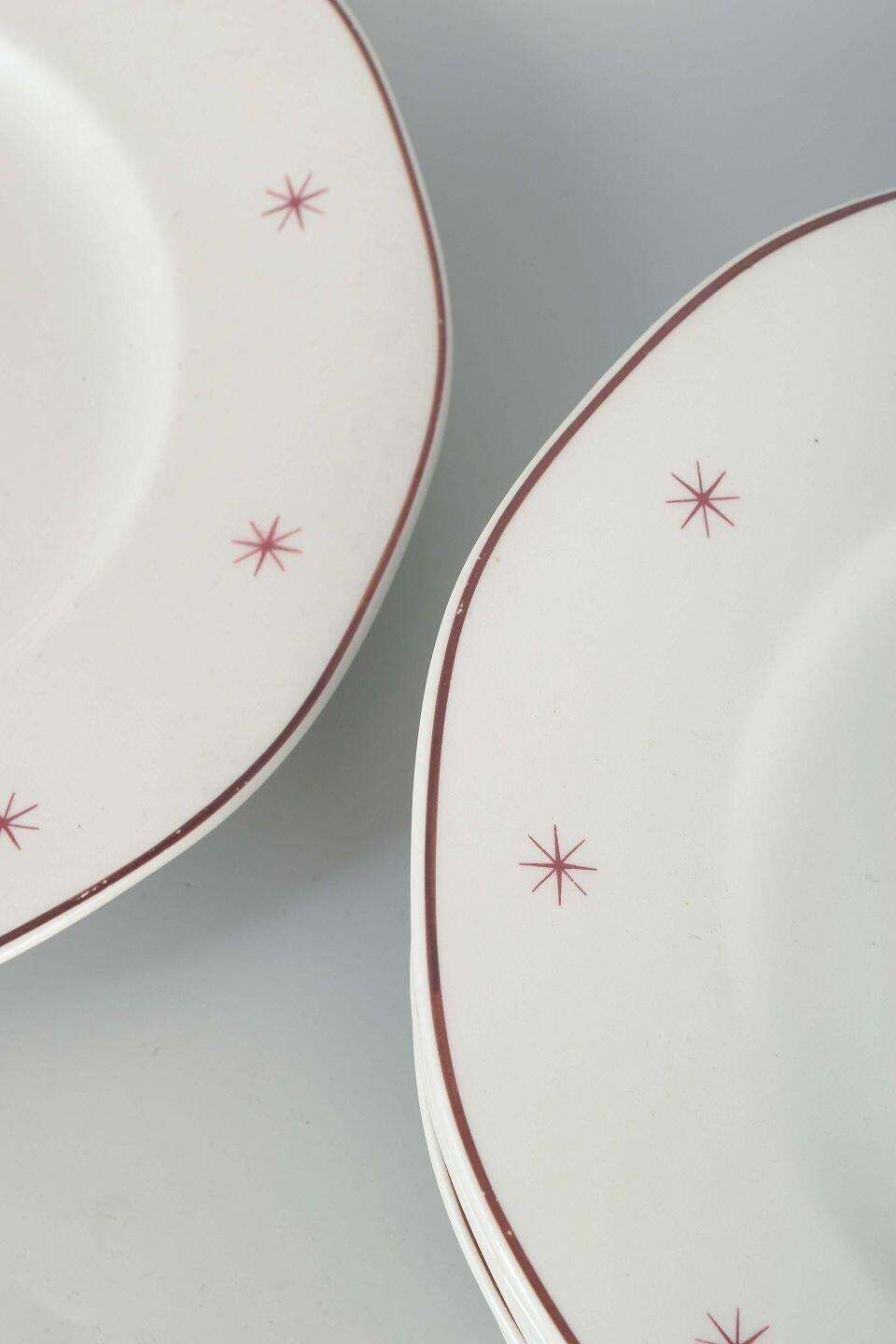 Arabia, Finland. Set Of 7 Soup Plates In Porcelain. Model Orient. 1930s/40s photo Home Decor